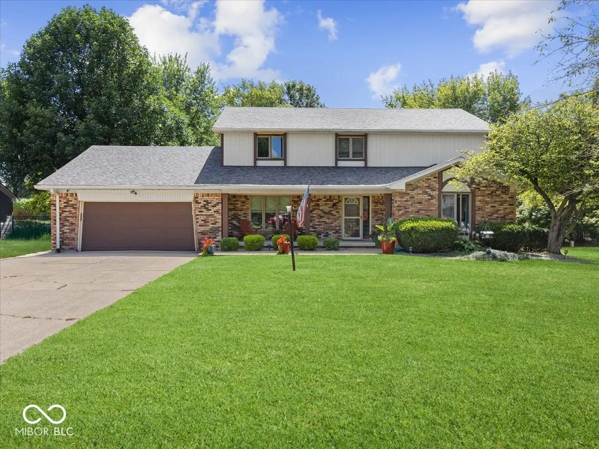 2560 N Richard Drive, Shelbyville