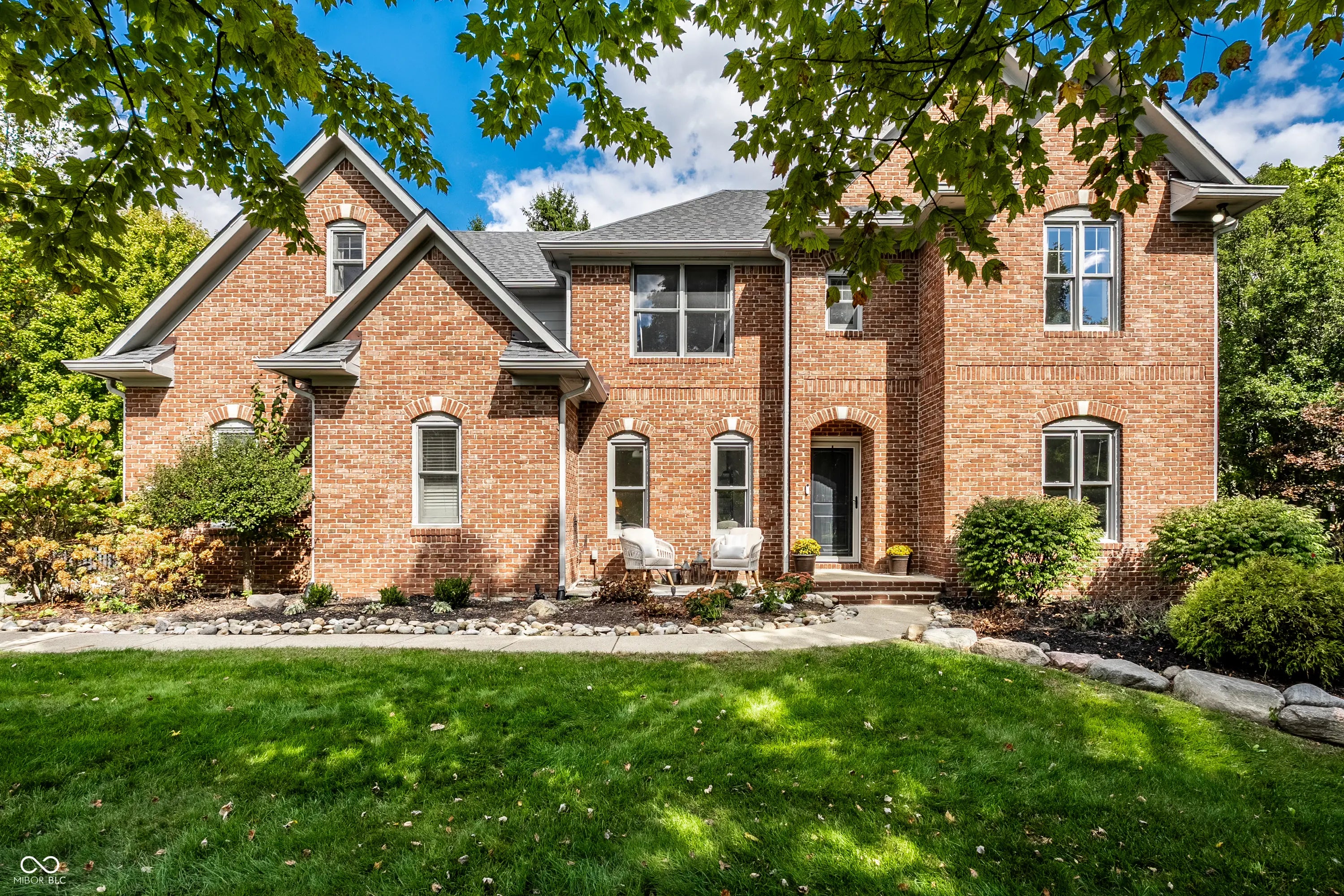 1498 Pondview, Carmel