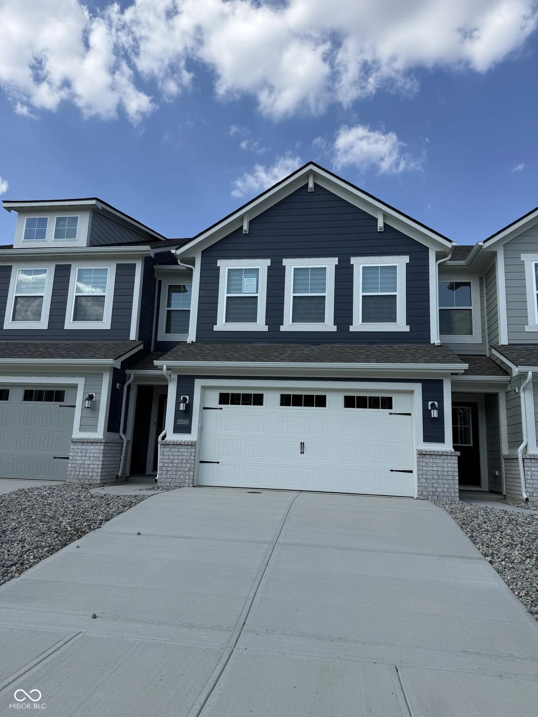 15234 Farrington Way, Fishers