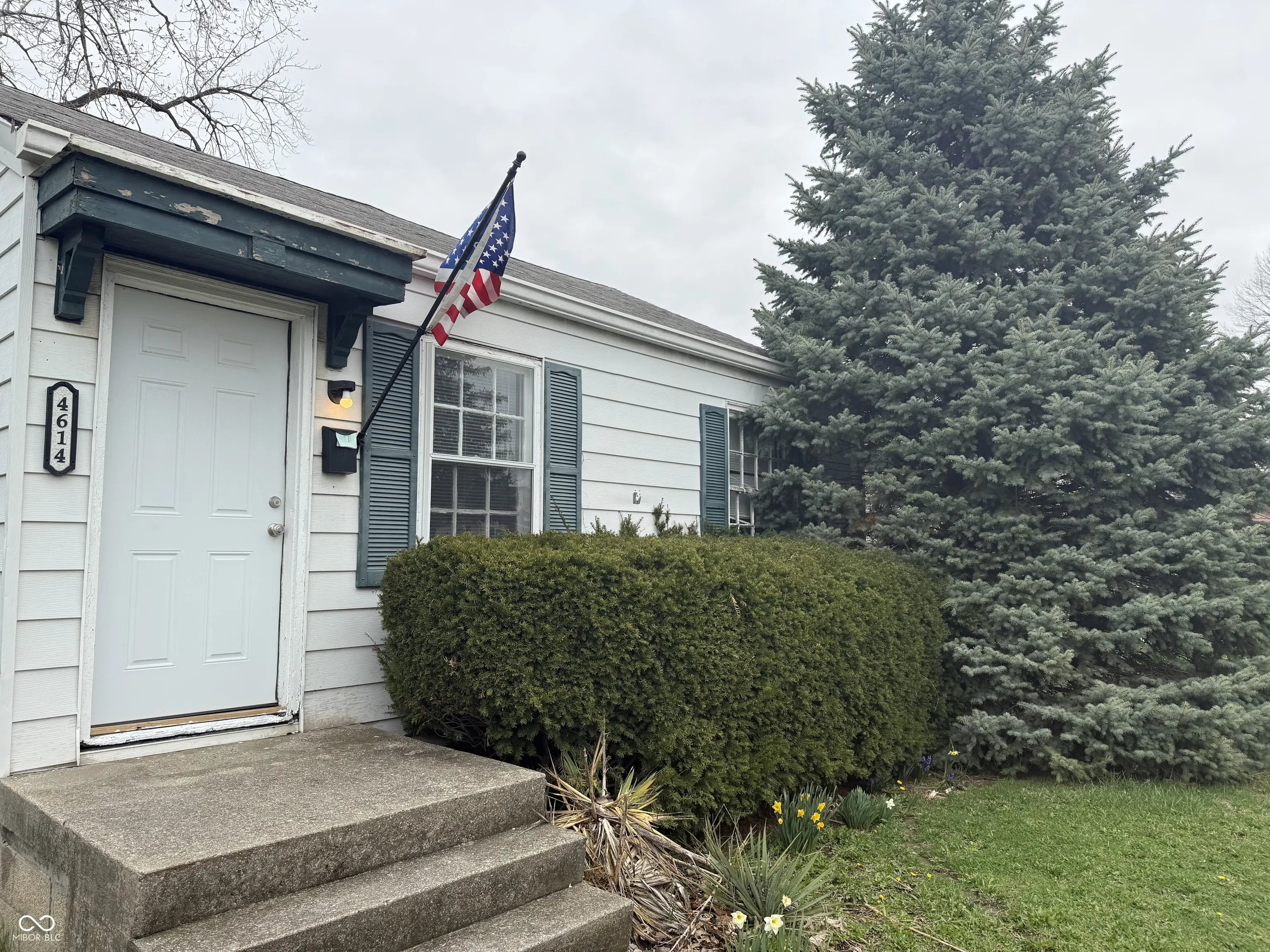 4614 E 16th Street, Indianapolis