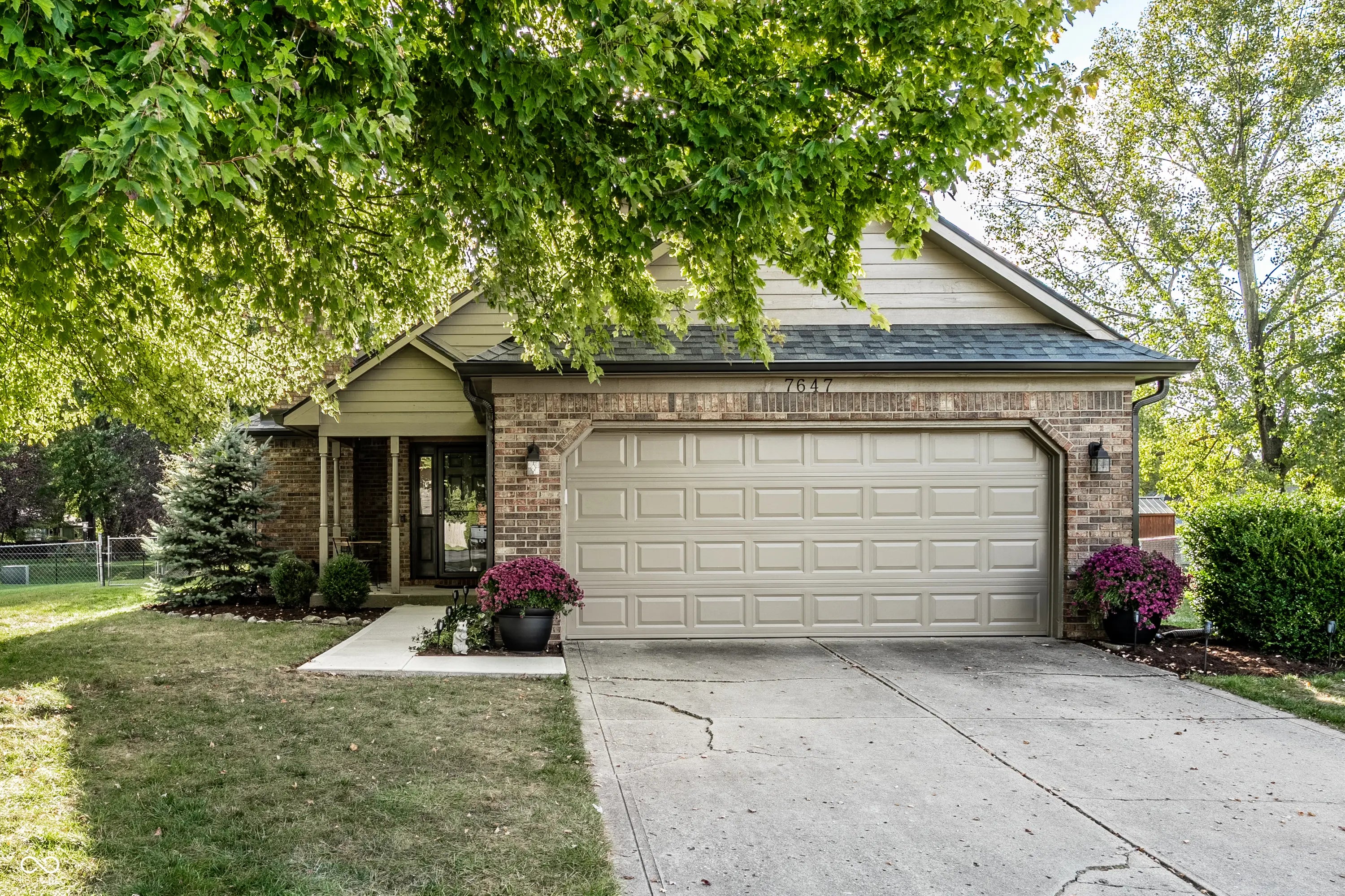 7647 Geist Valley Court, Indianapolis