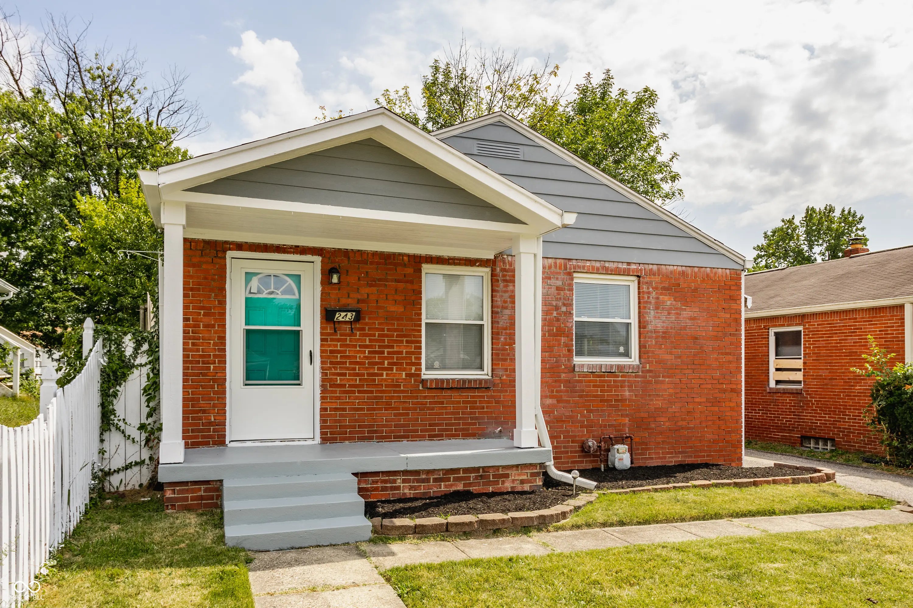 Photo of 243 S Bradley Avenue Indianapolis, IN 46201