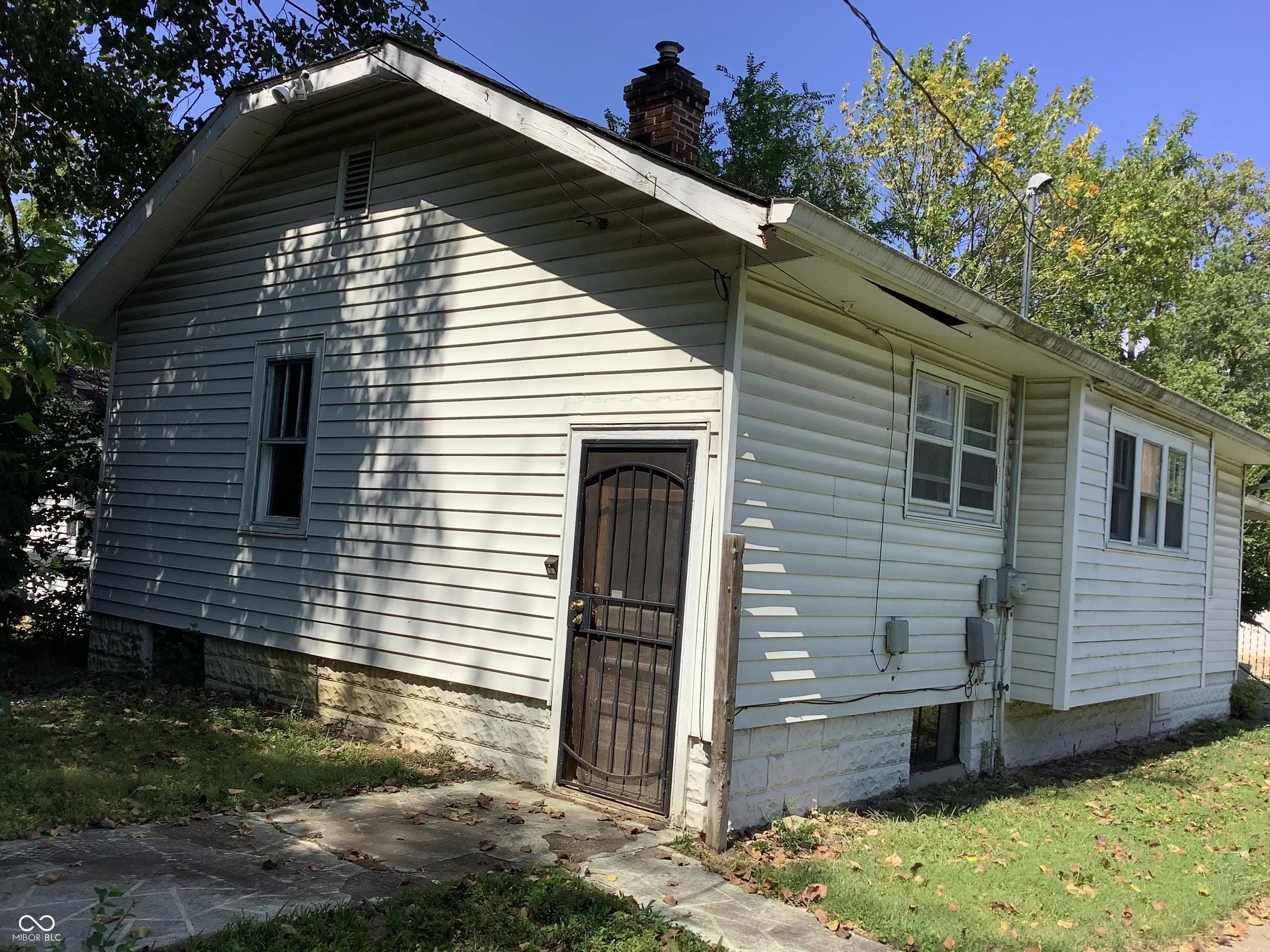 5269 Brookville Road, Indianapolis