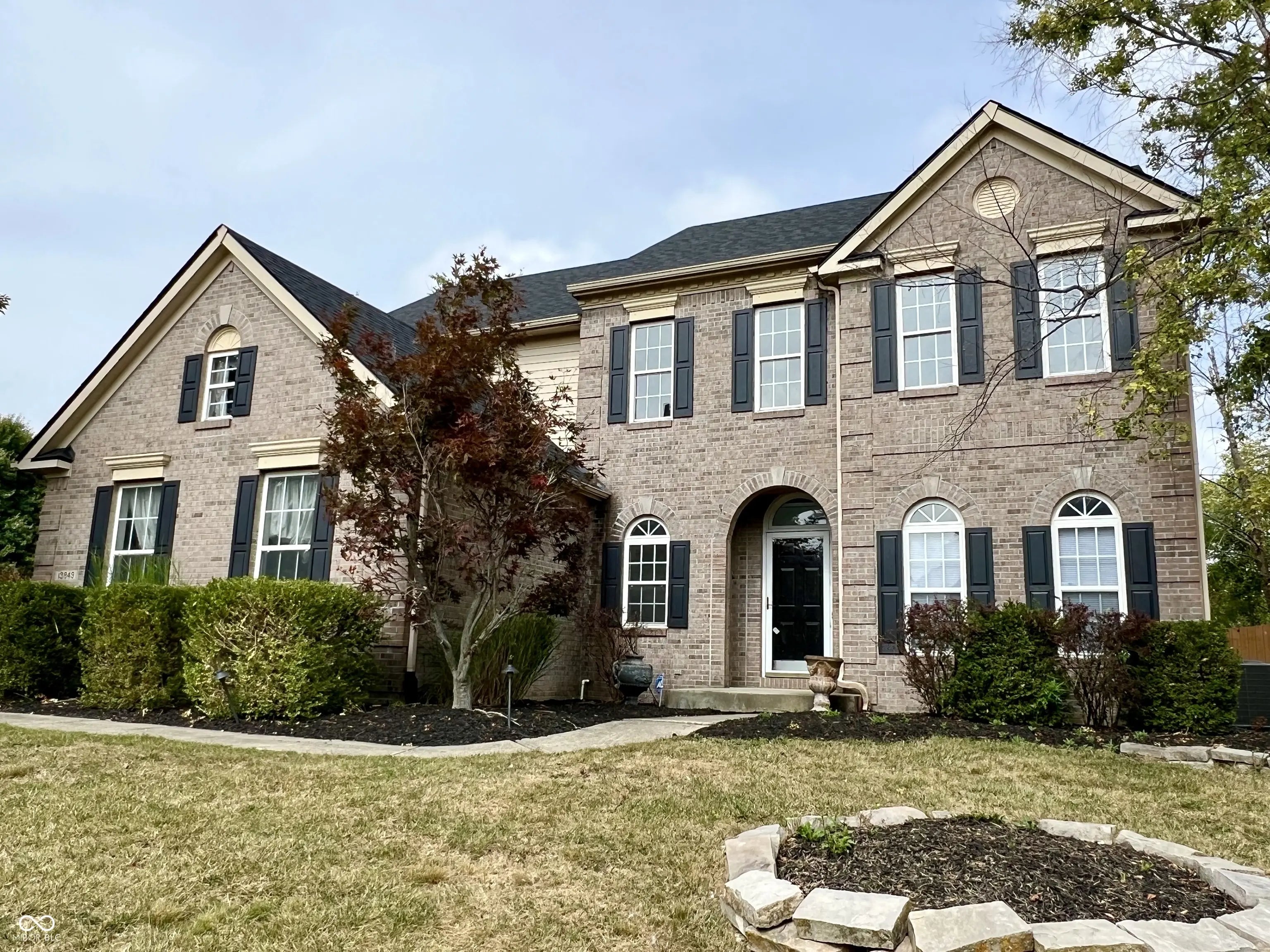 13849 Dearborn Circle, Fishers