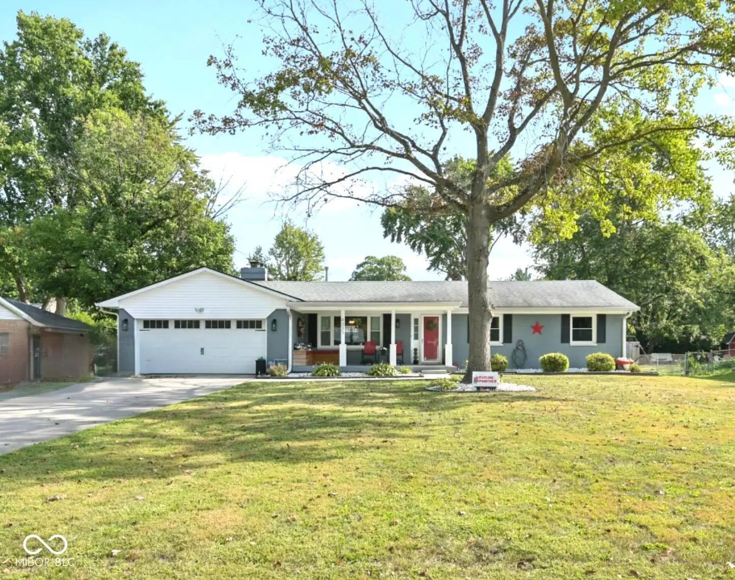 Photo of 4325 Melbourne Road East Drive Indianapolis, IN 46228
