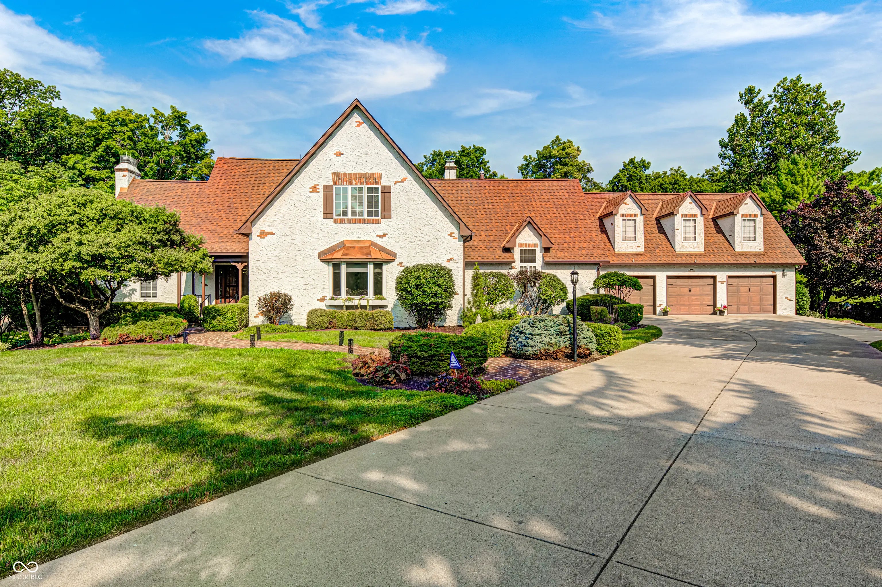 Photo of 6737 La Tour Circle Indianapolis, IN 46278