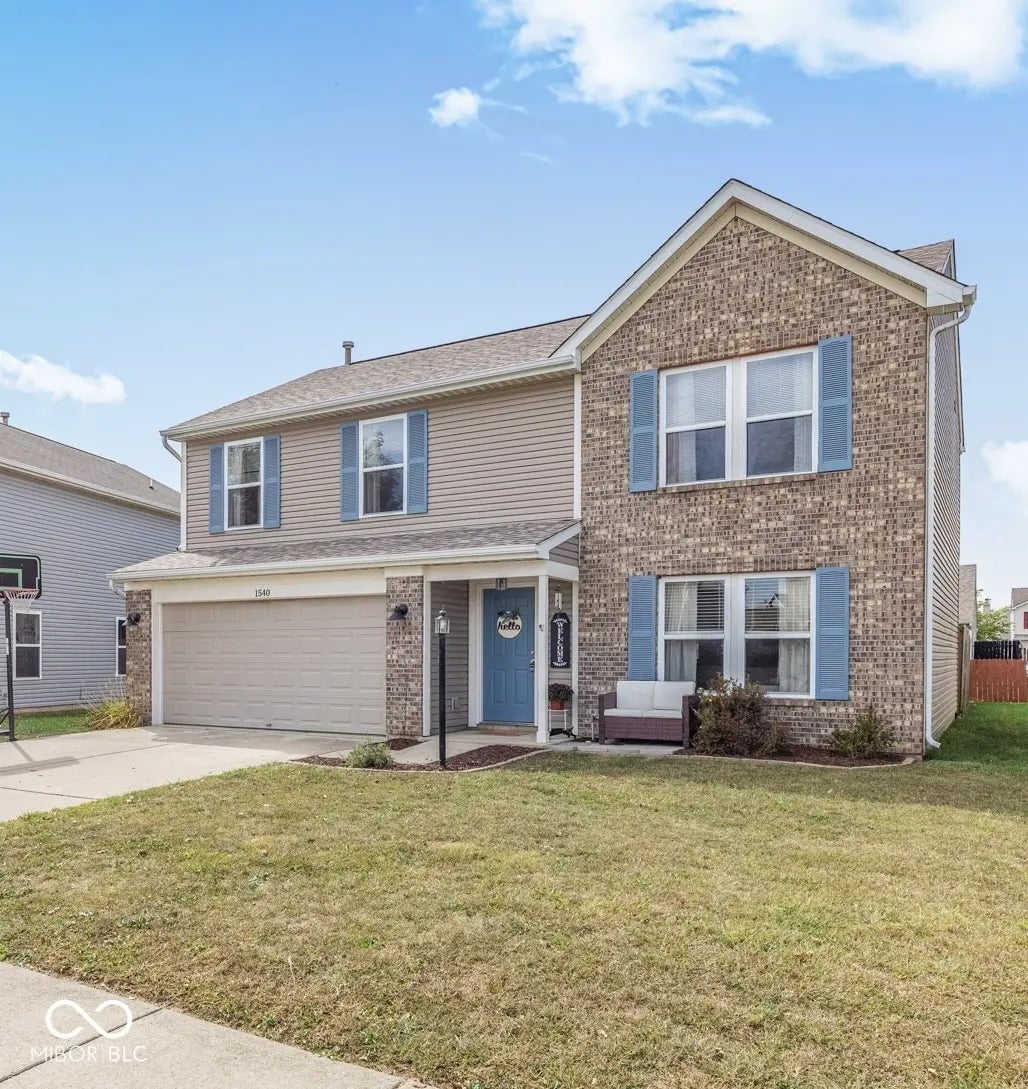 1540 Round Lake Court, Lebanon