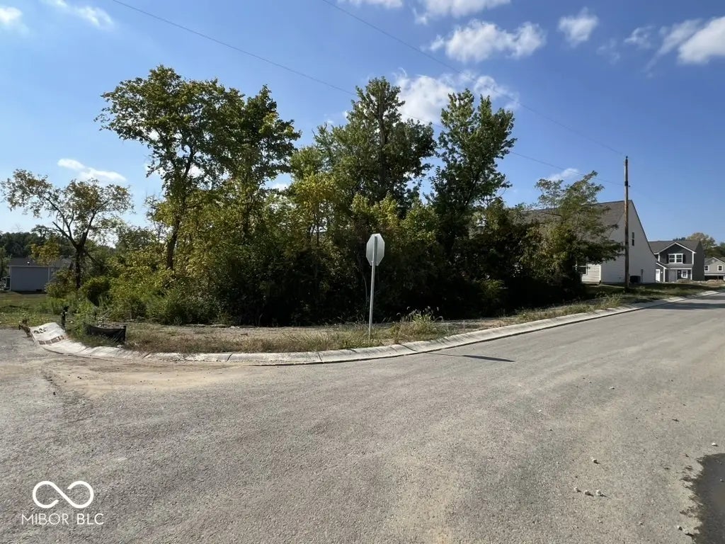 2872 Emerald Street, Indianapolis