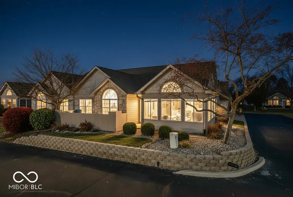 Photo of 867 Gazebo Way Greenwood, IN 46142