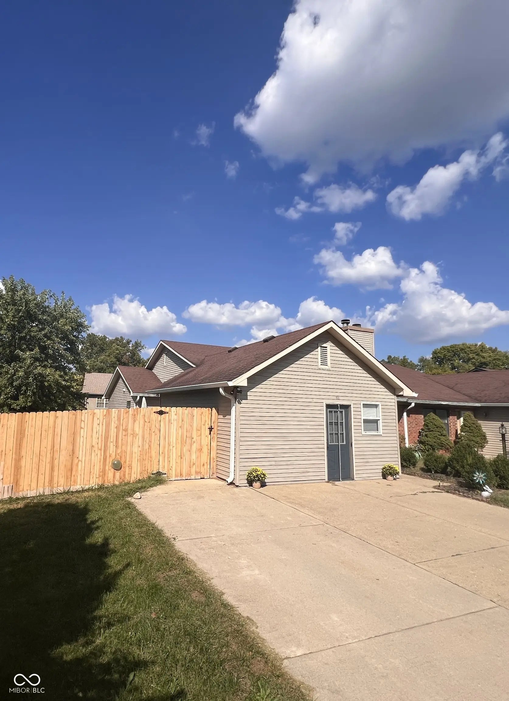 14 Medina Drive, Indianapolis