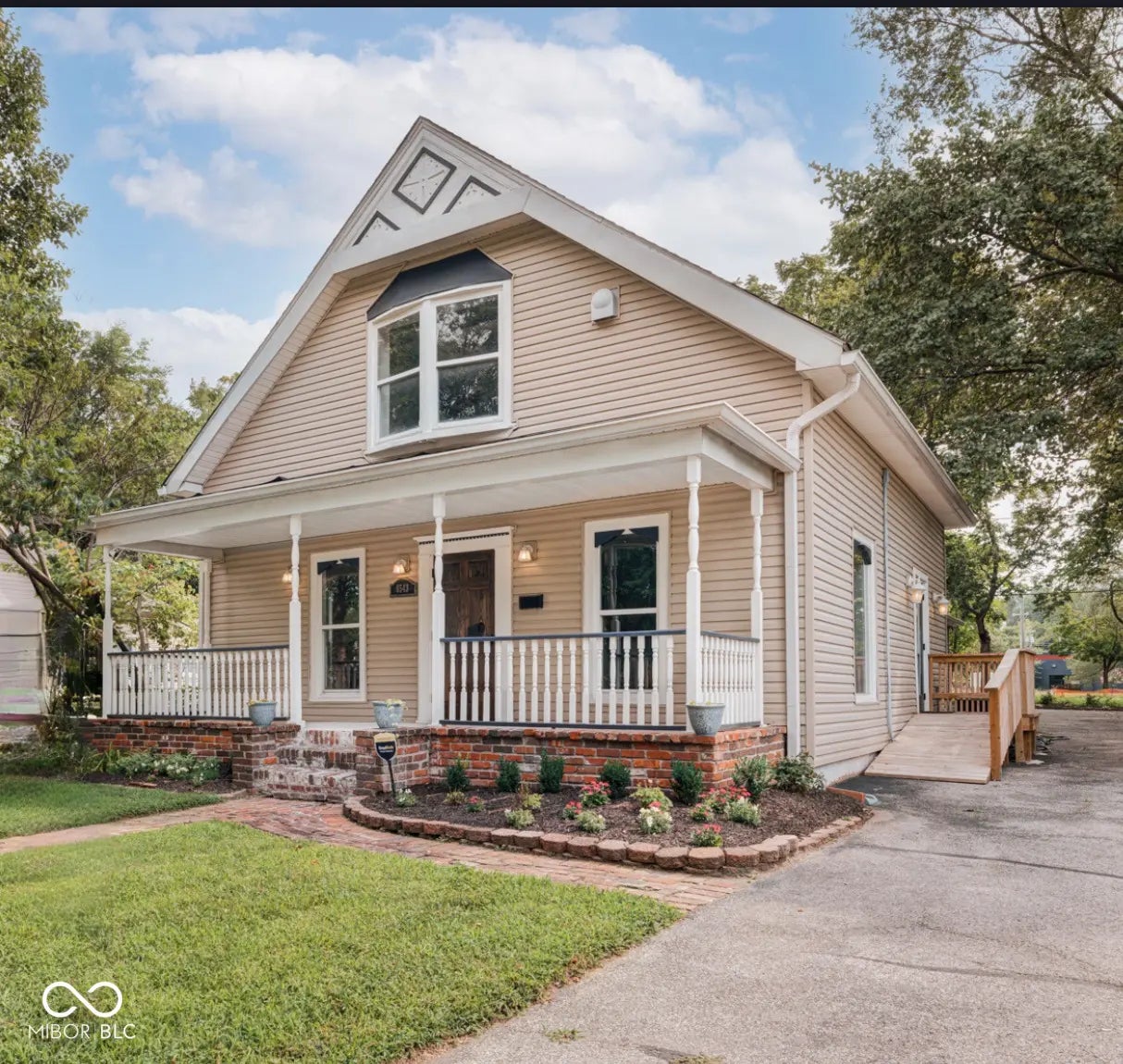 6543 Ferguson Street, Indianapolis