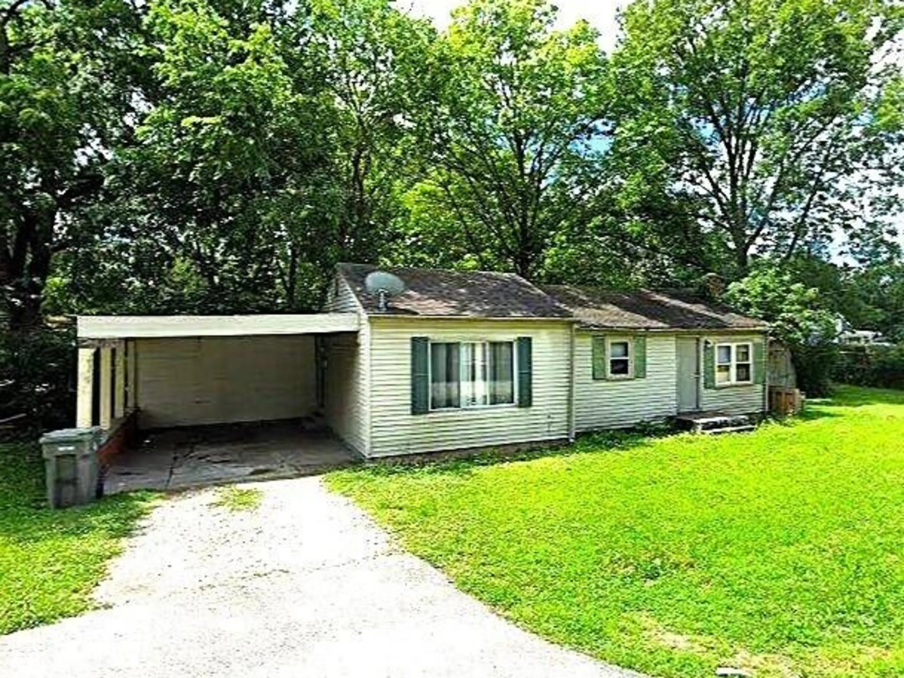 1954 N Exeter Avenue, Indianapolis