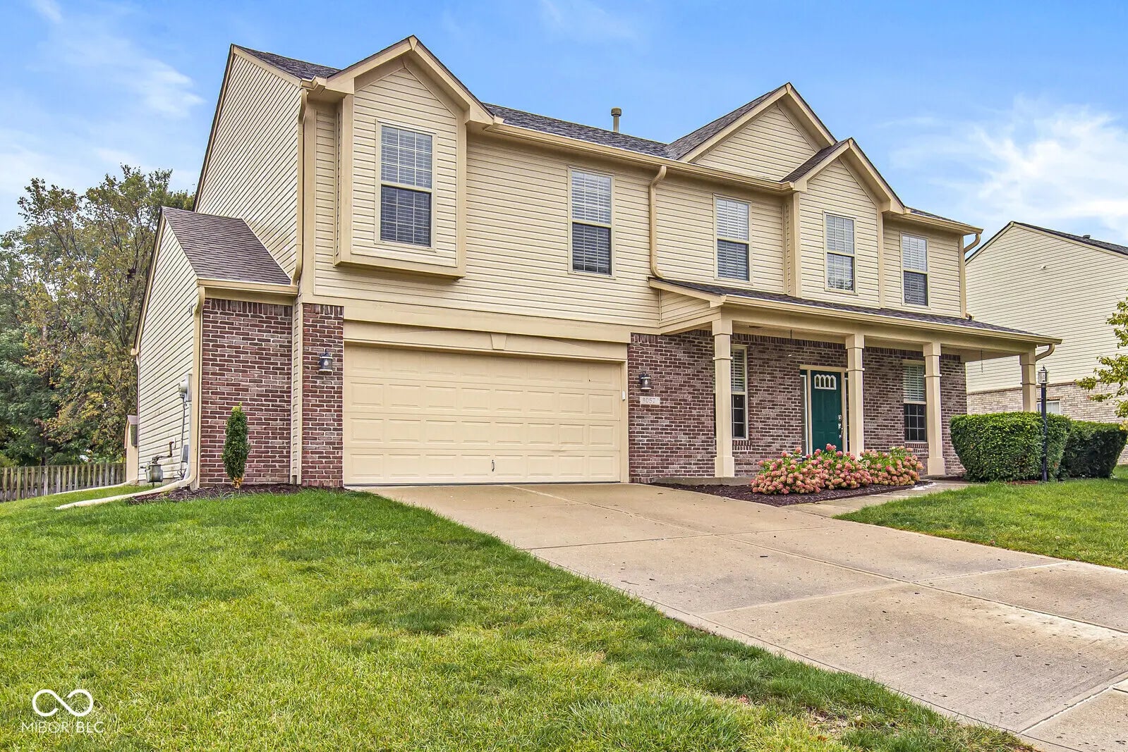 8057 Meadow Bend Lane, Indianapolis