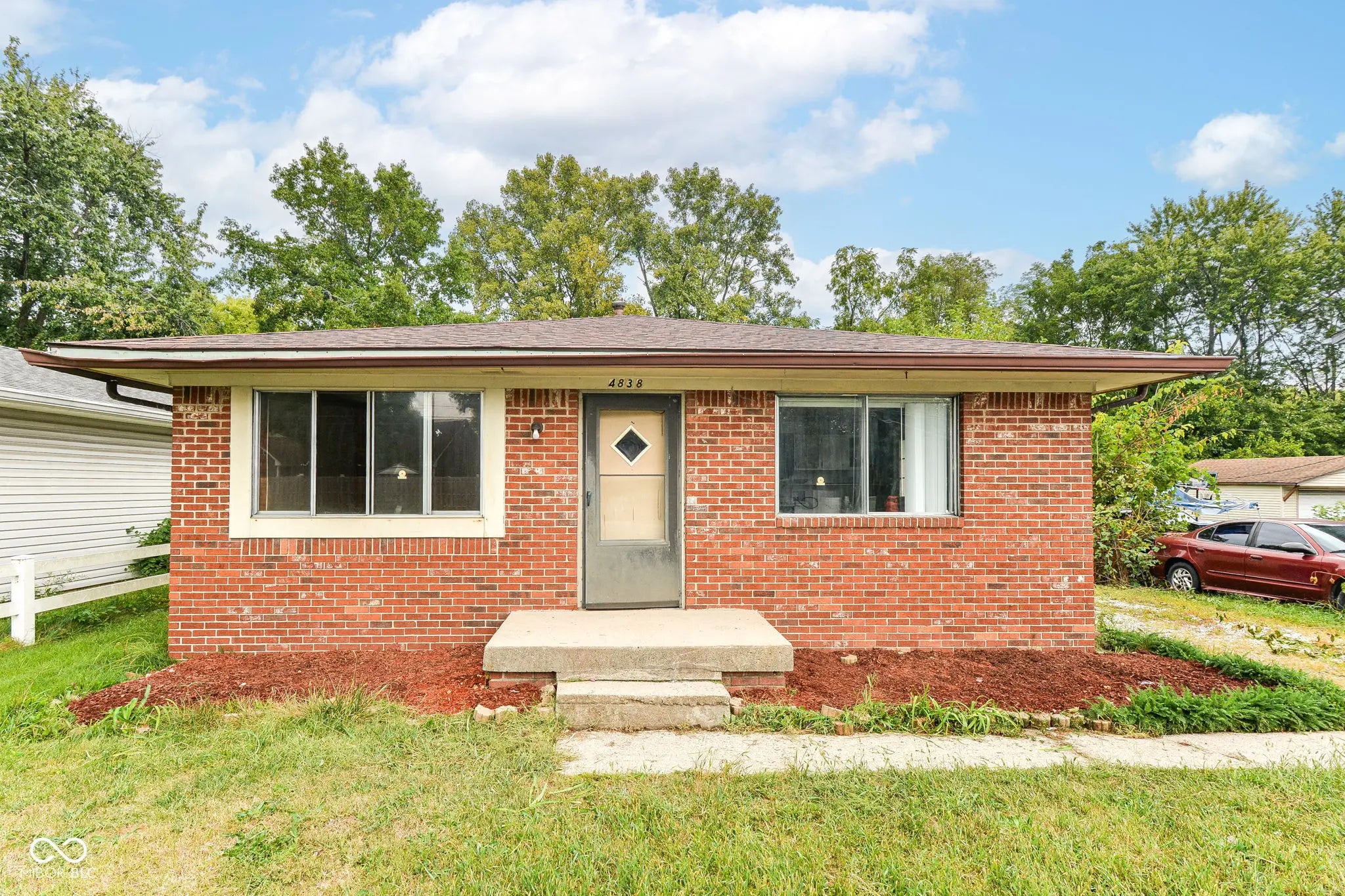 4838 W Troy Avenue, Indianapolis
