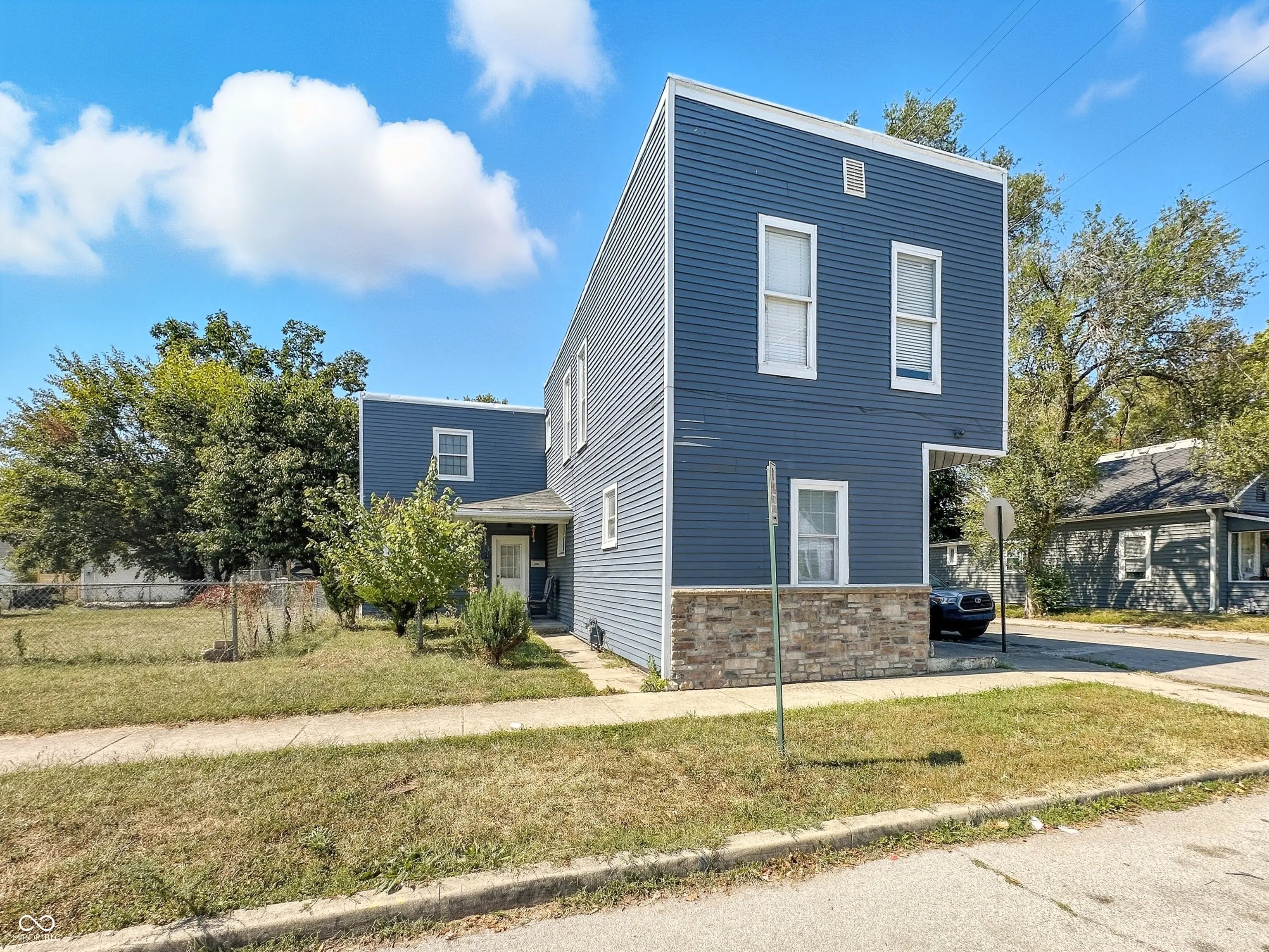1902 S Delaware Street, Indianapolis