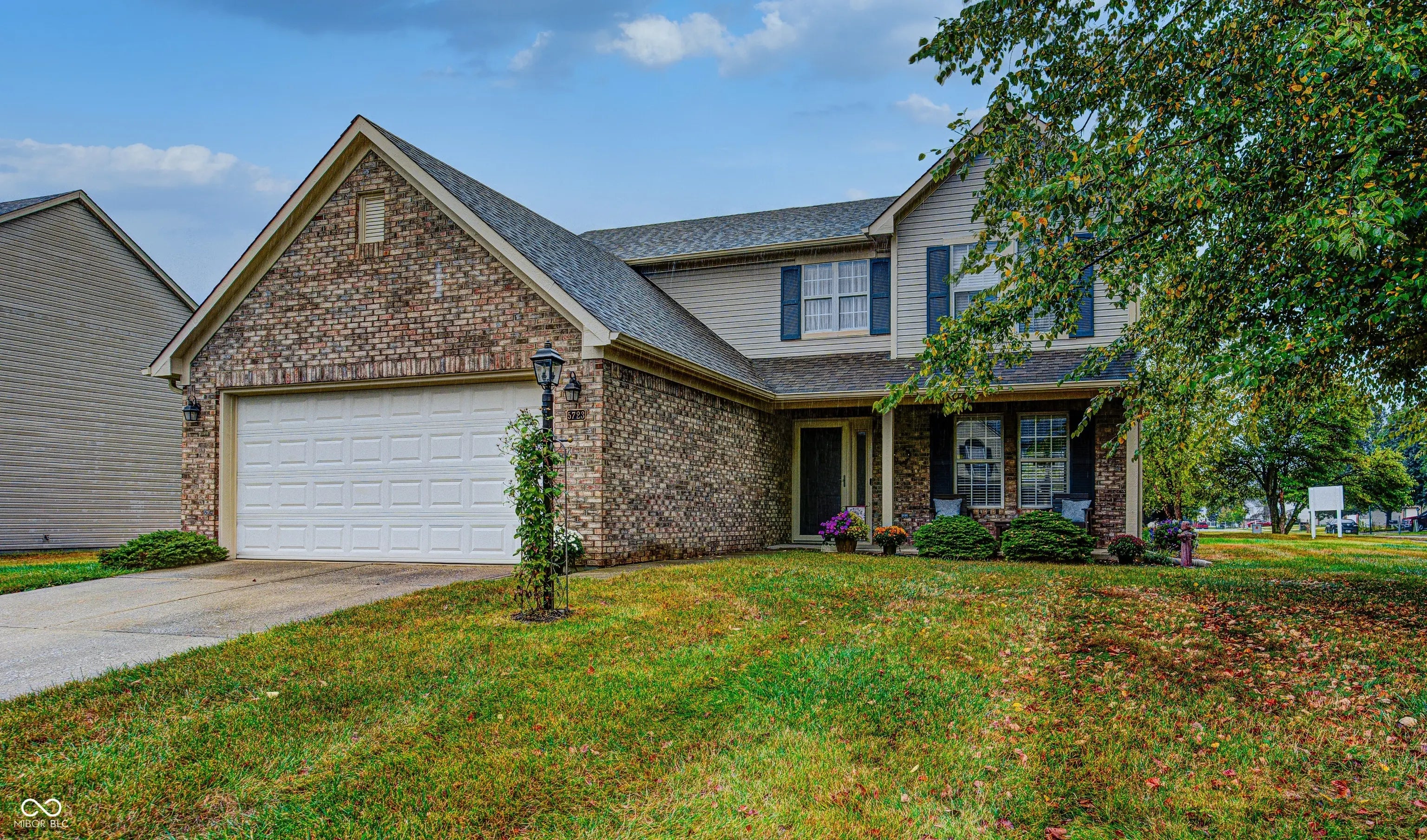 5723 Oakcrest Drive, Indianapolis
