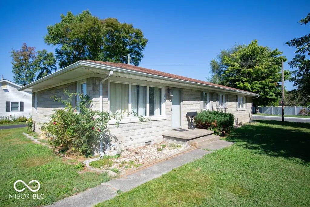 104 Meadow Lane, North Vernon