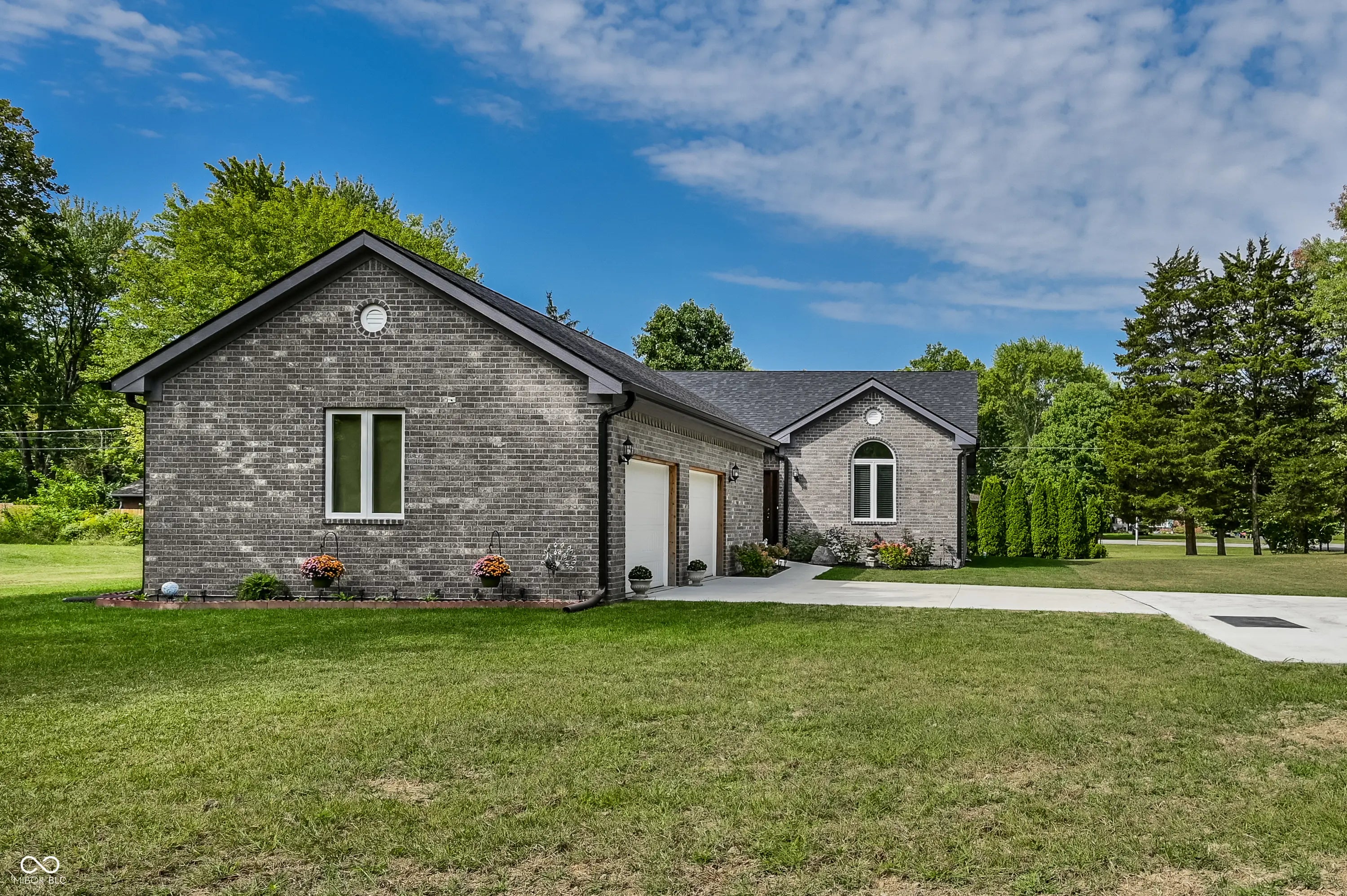 4050 Knollton Road, Indianapolis