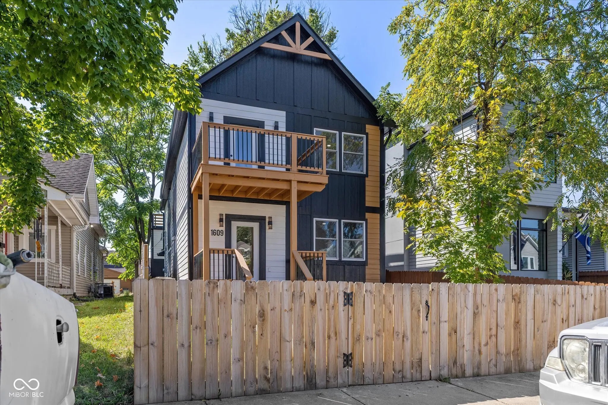 Photo of 1609 Fletcher Avenue Indianapolis, IN 46203