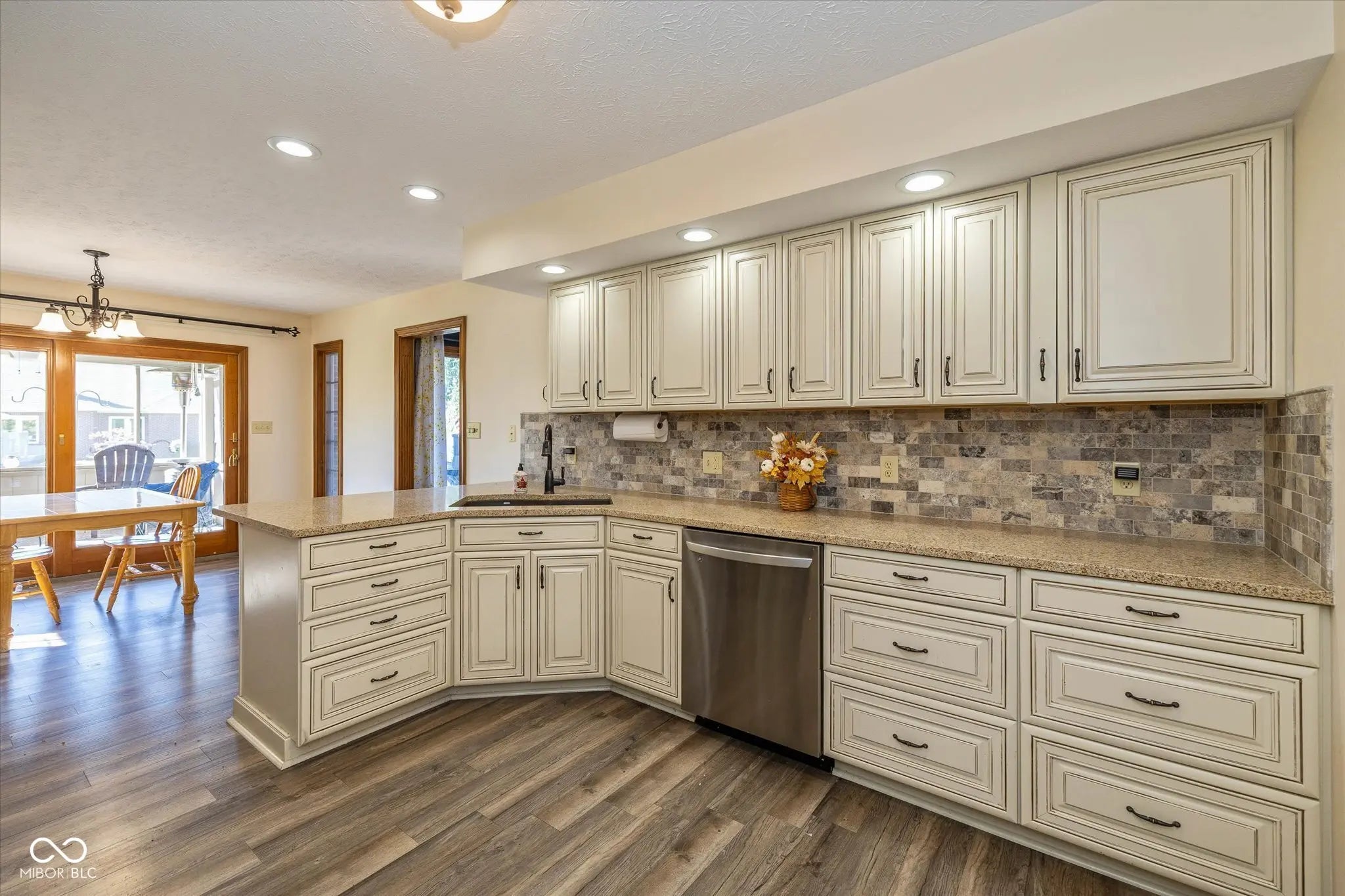 1752 Thistle Court, Avon