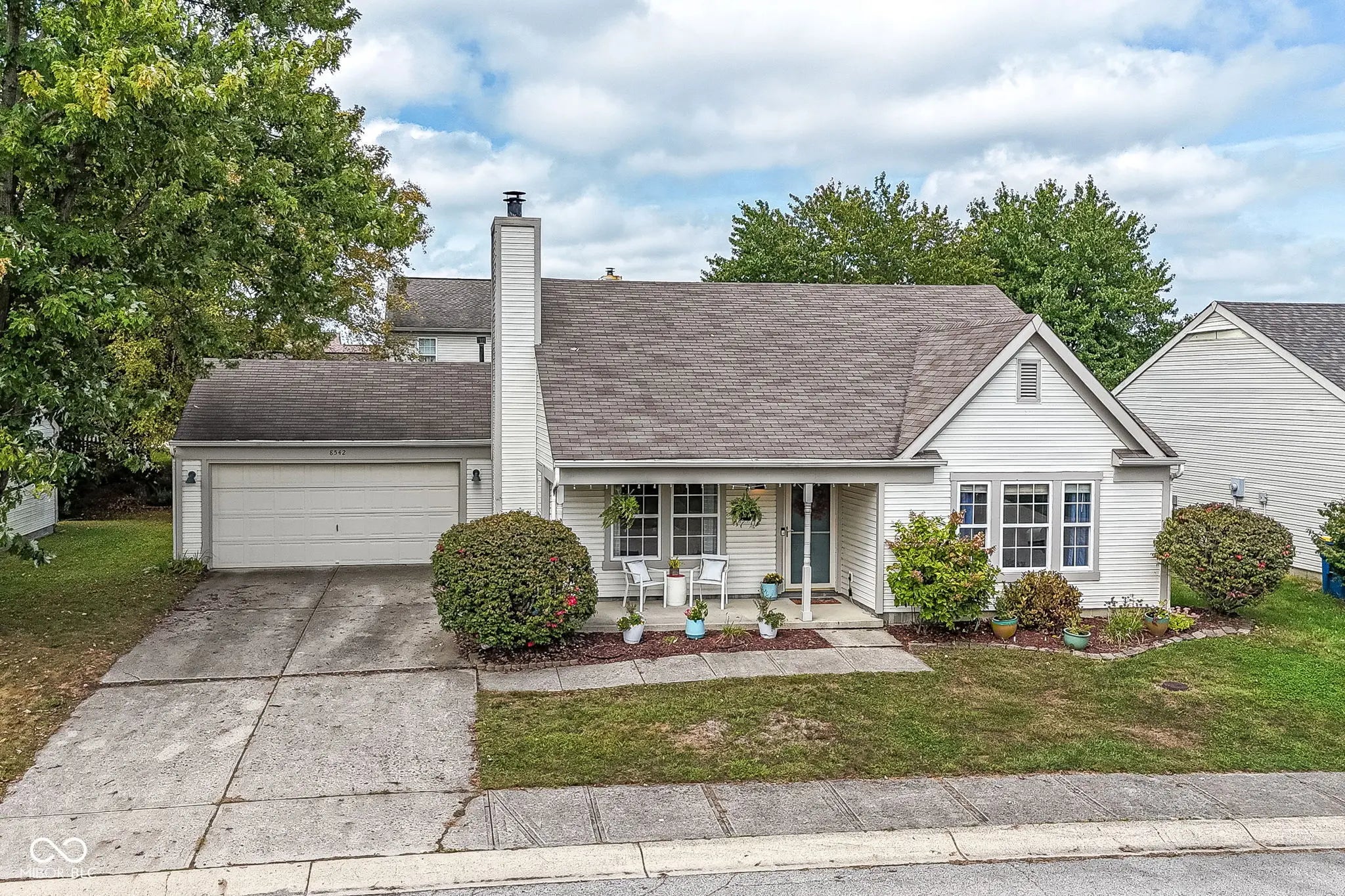 8542 Legacy Court, Fishers