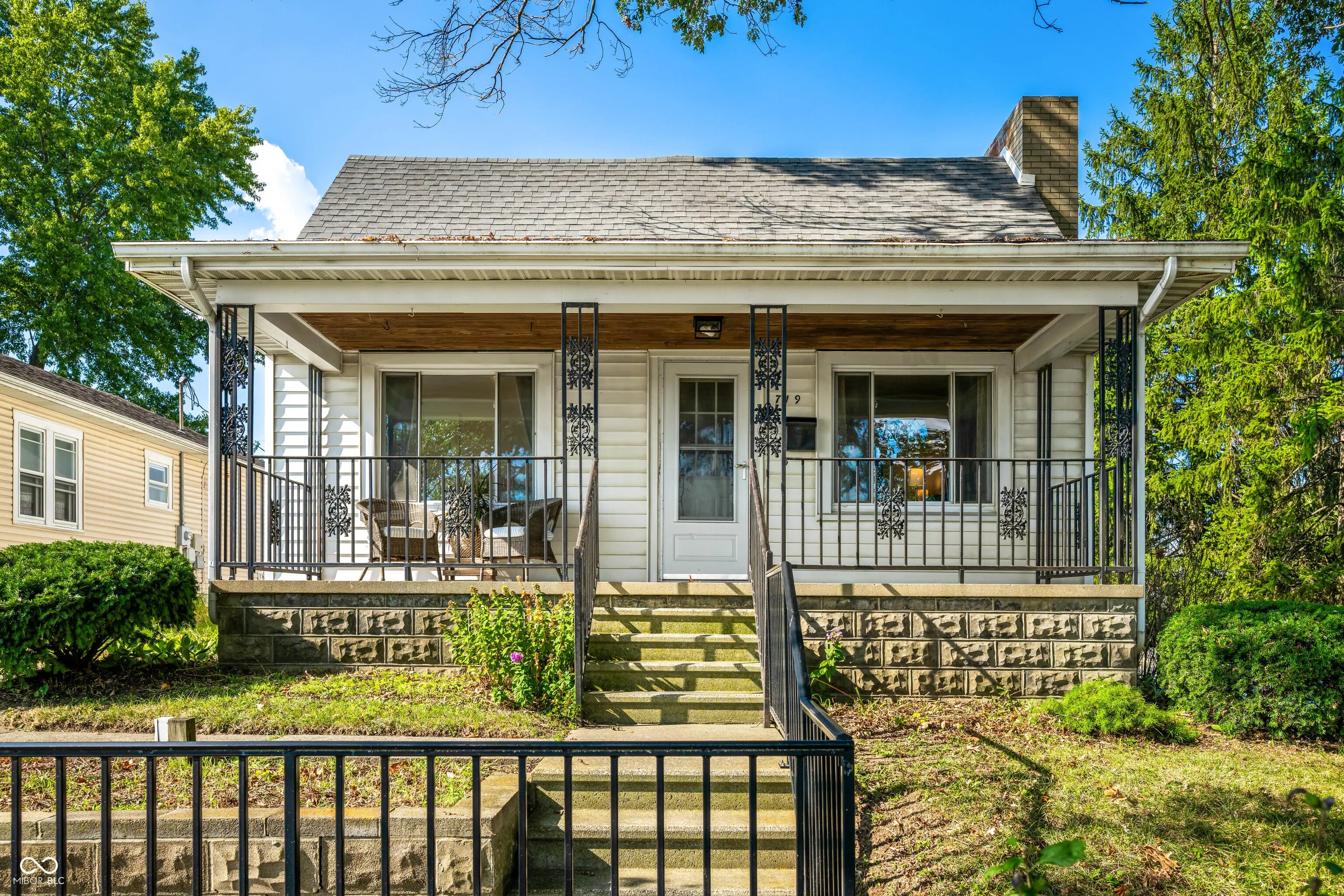 719 E 2nd Street, Seymour