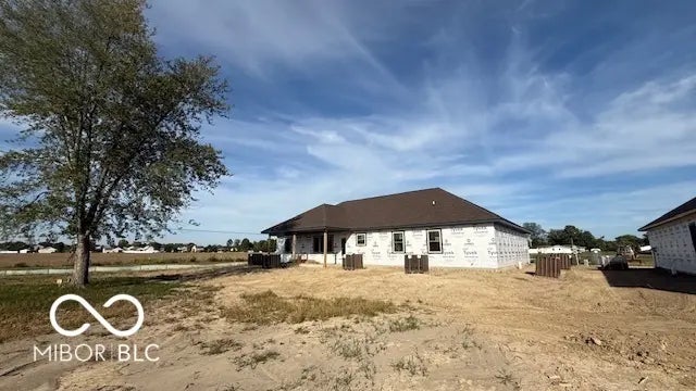 3896 Autumn Way, Seymour