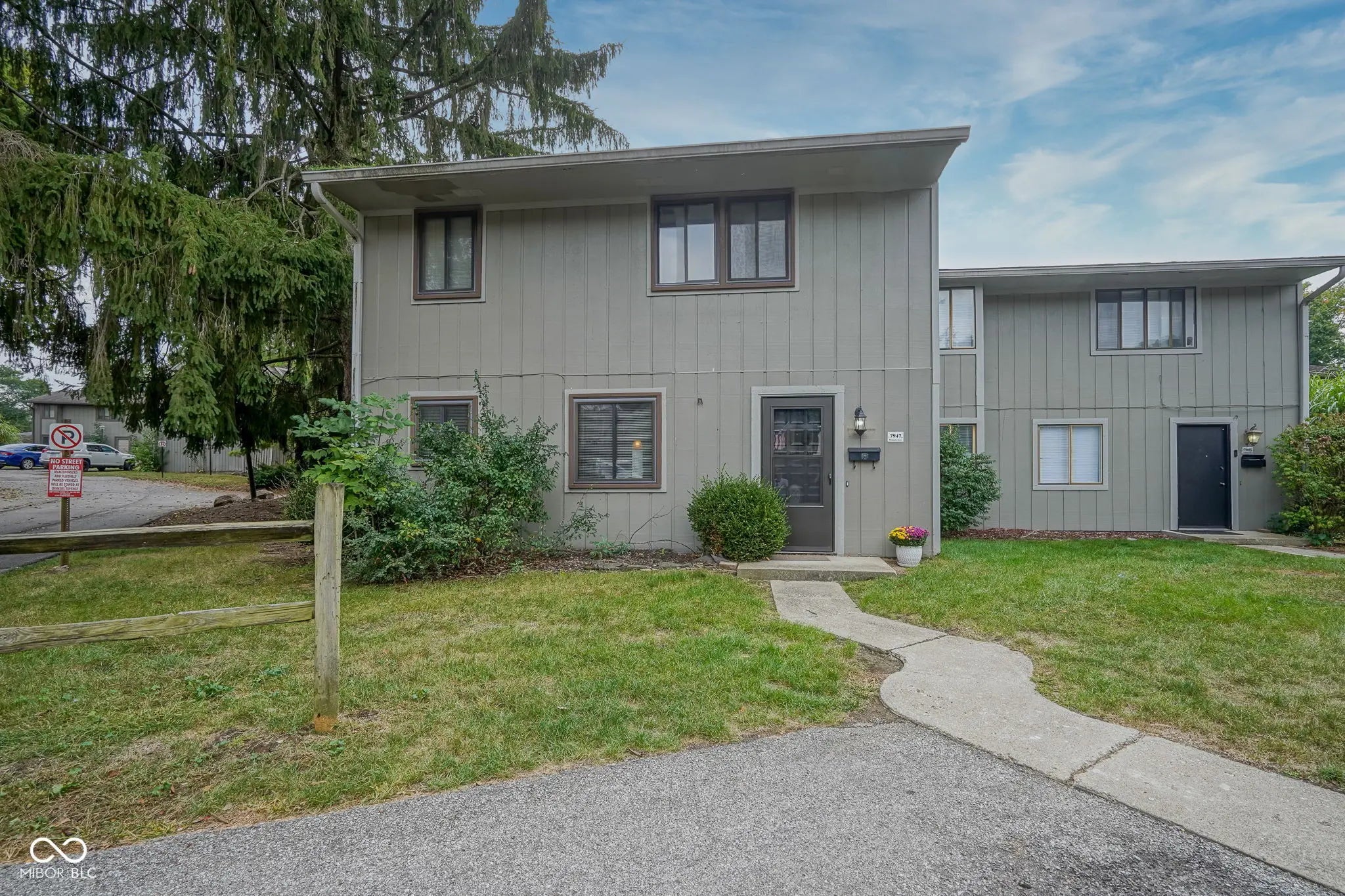 7947 Benjamin Drive, Indianapolis