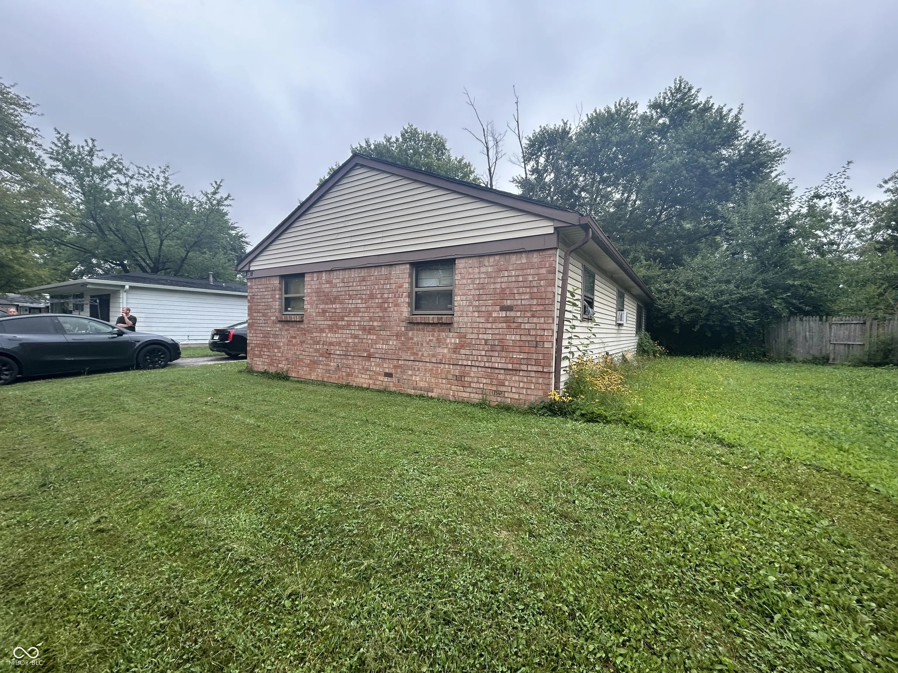 3601 Luewan Drive, Indianapolis