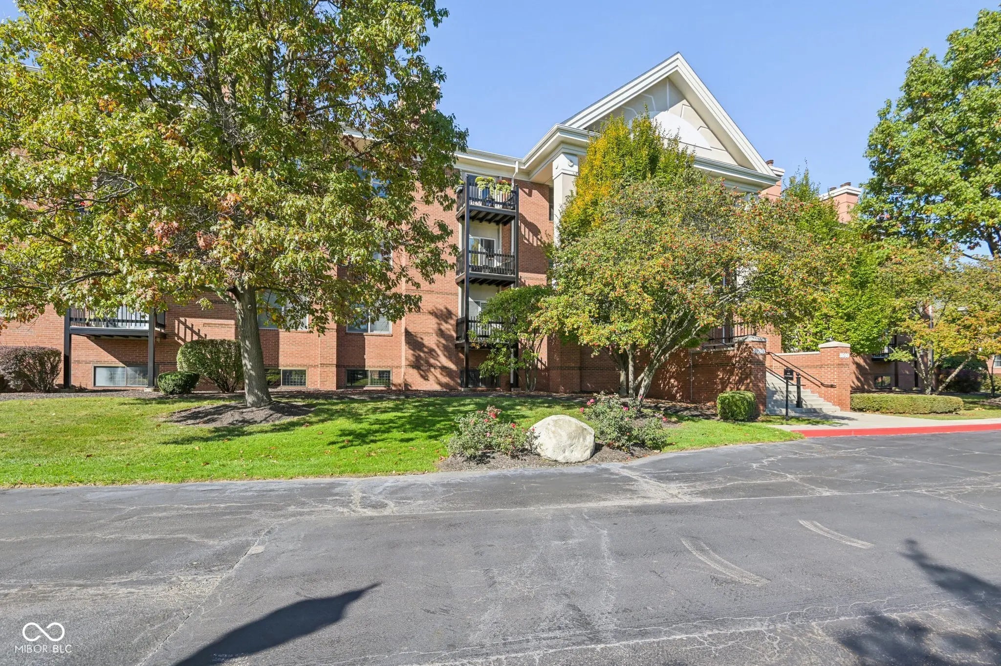 Photo of 8690 Jaffa Court West Drive 31 Indianapolis, IN 46260