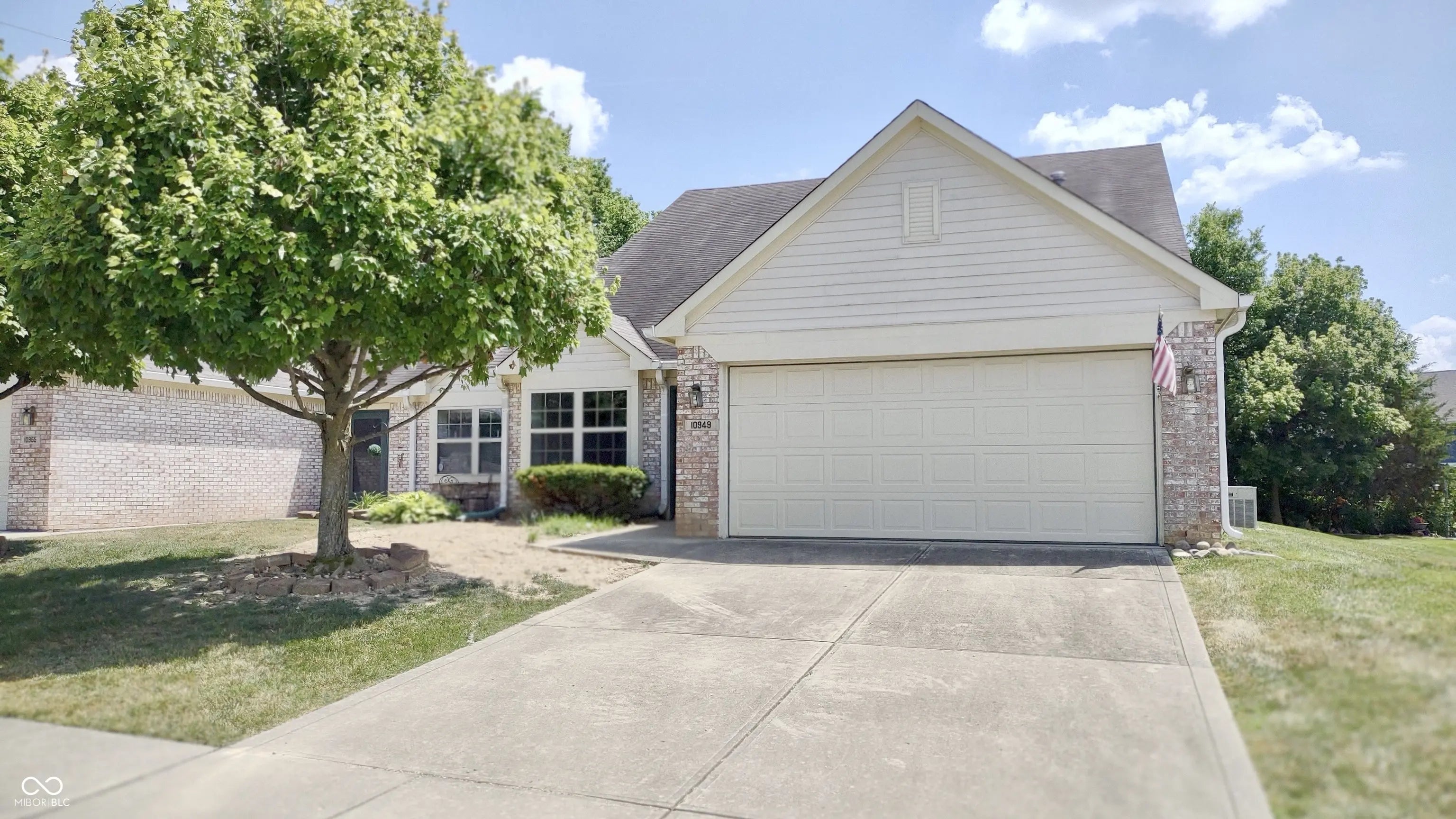 10949 Harness Way, Indianapolis