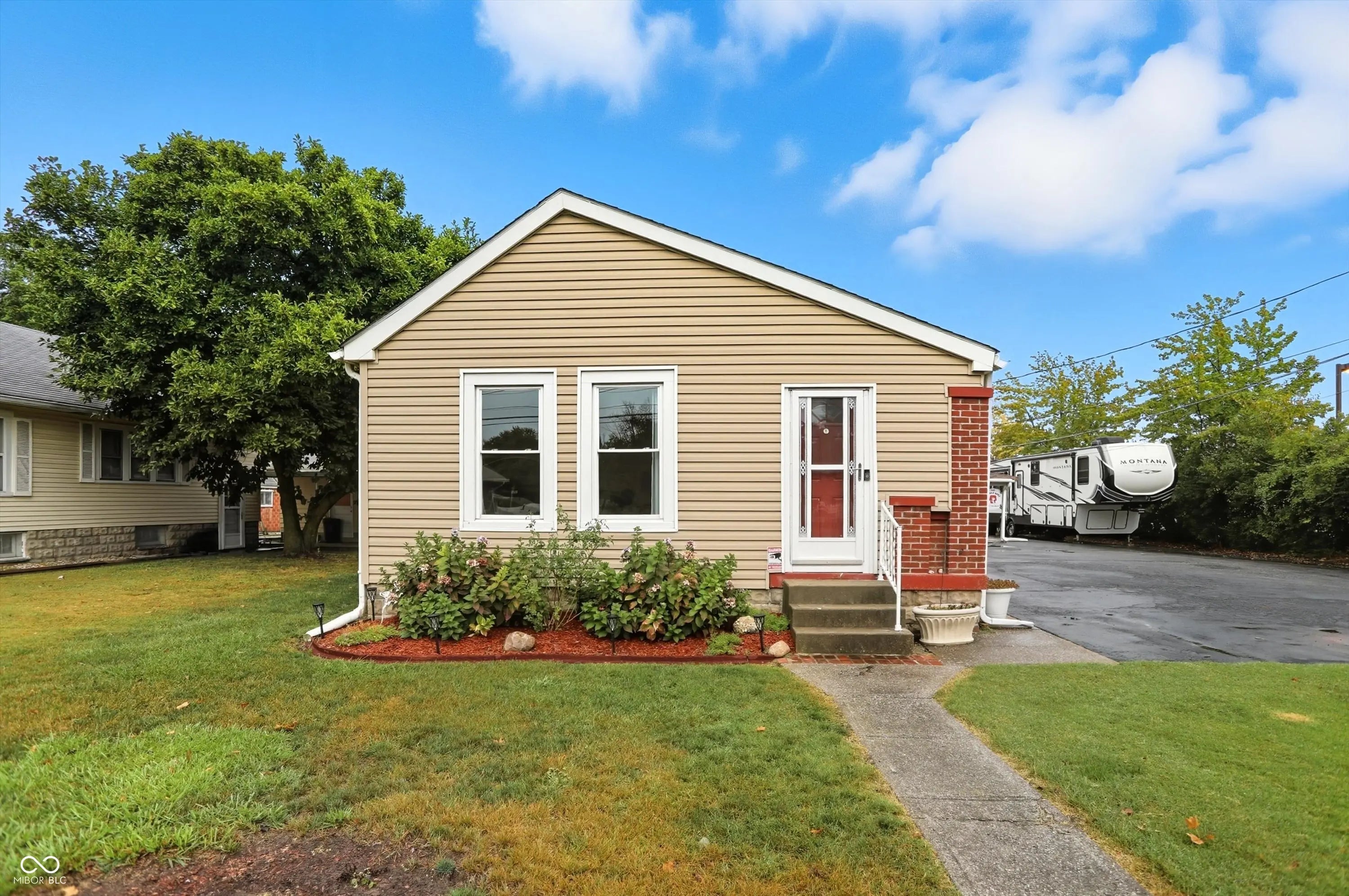 839 S Lynhurst Drive, Indianapolis