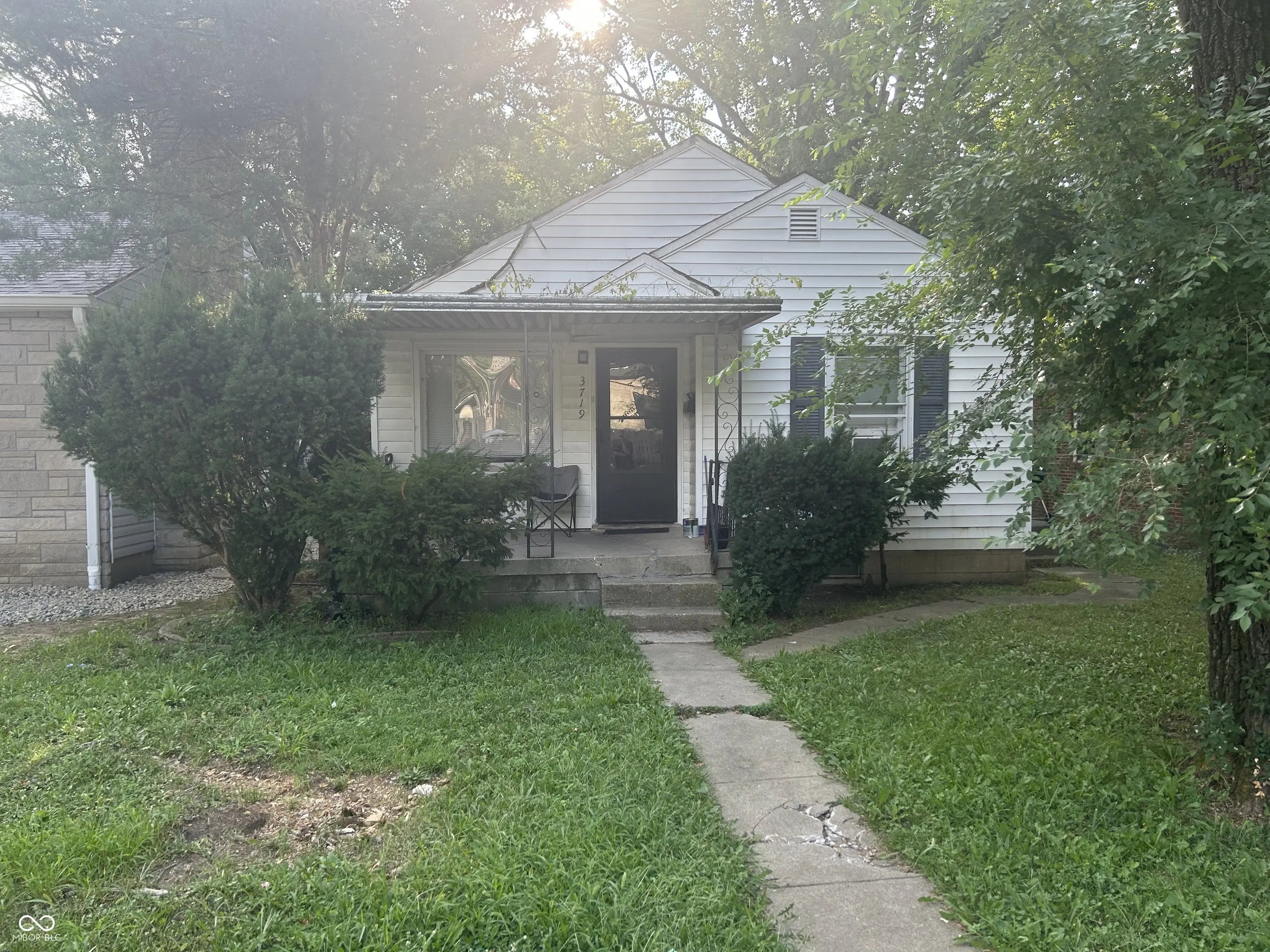 Photo of 3719 Kinnear Avenue Indianapolis, IN 46218