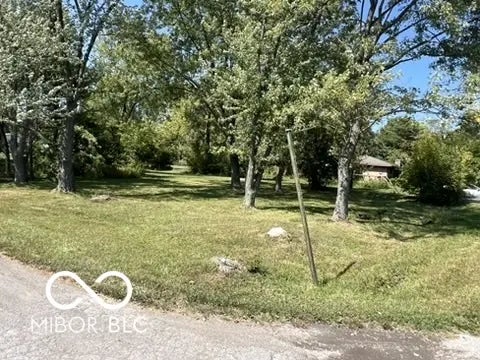 2702 W 78th Street MLS 22064749 Augusta Heights photo 1