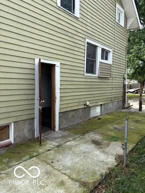 818 N Oakland Avenue, Indianapolis
