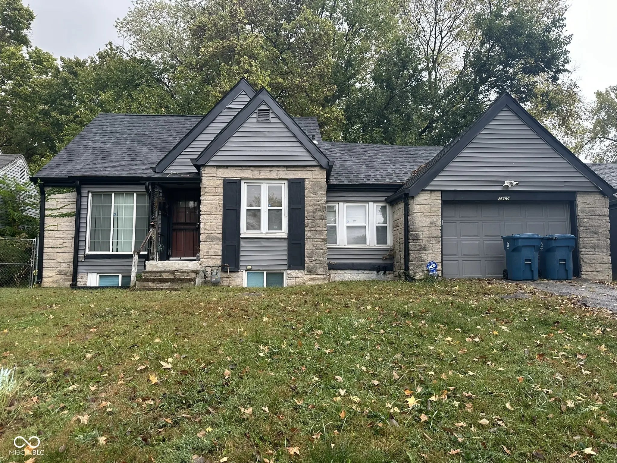 3905 N Millersville Drive Ne, Indianapolis