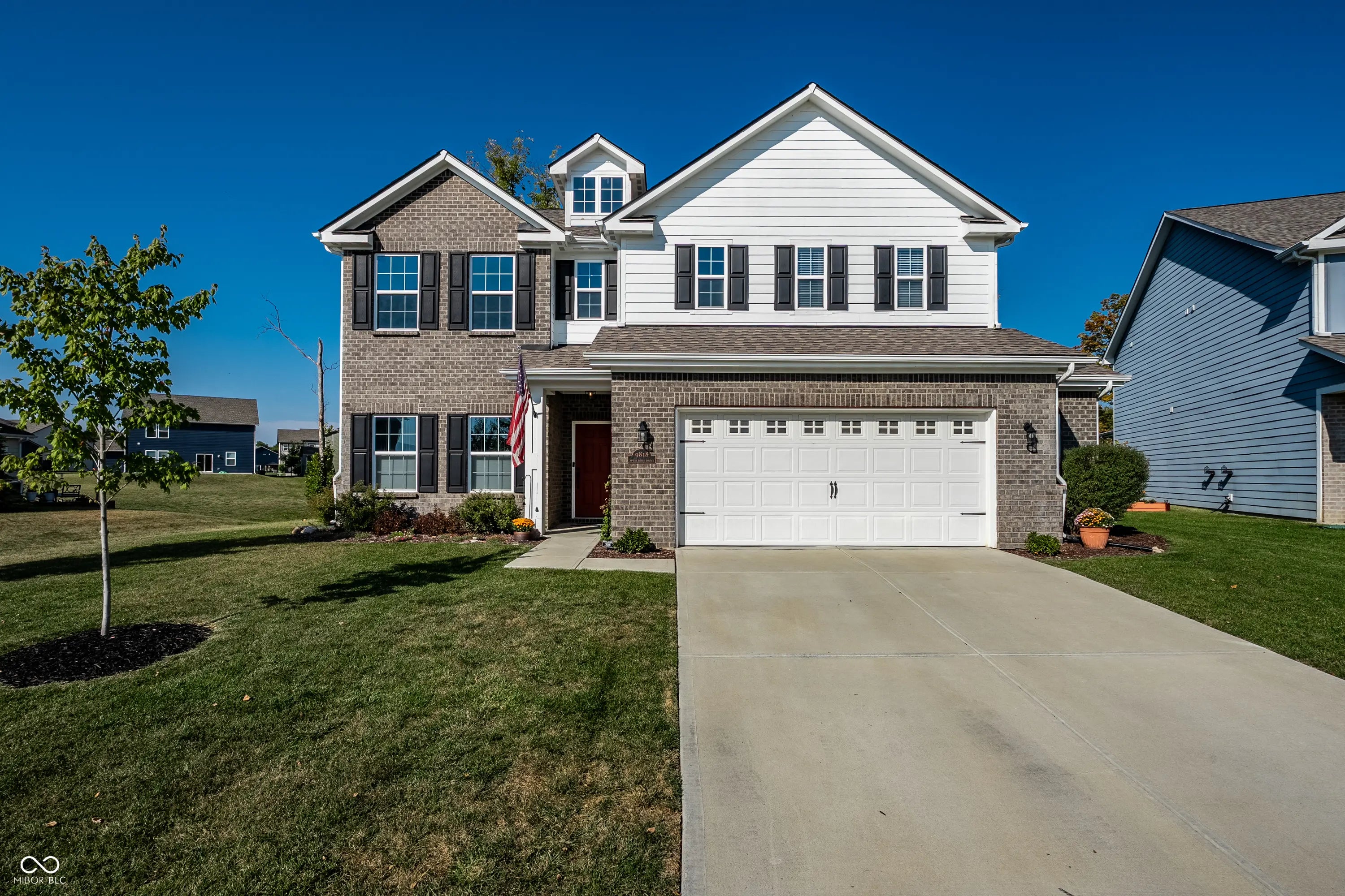 Photo of 9818 April Rose Drive Fishers, IN 46040