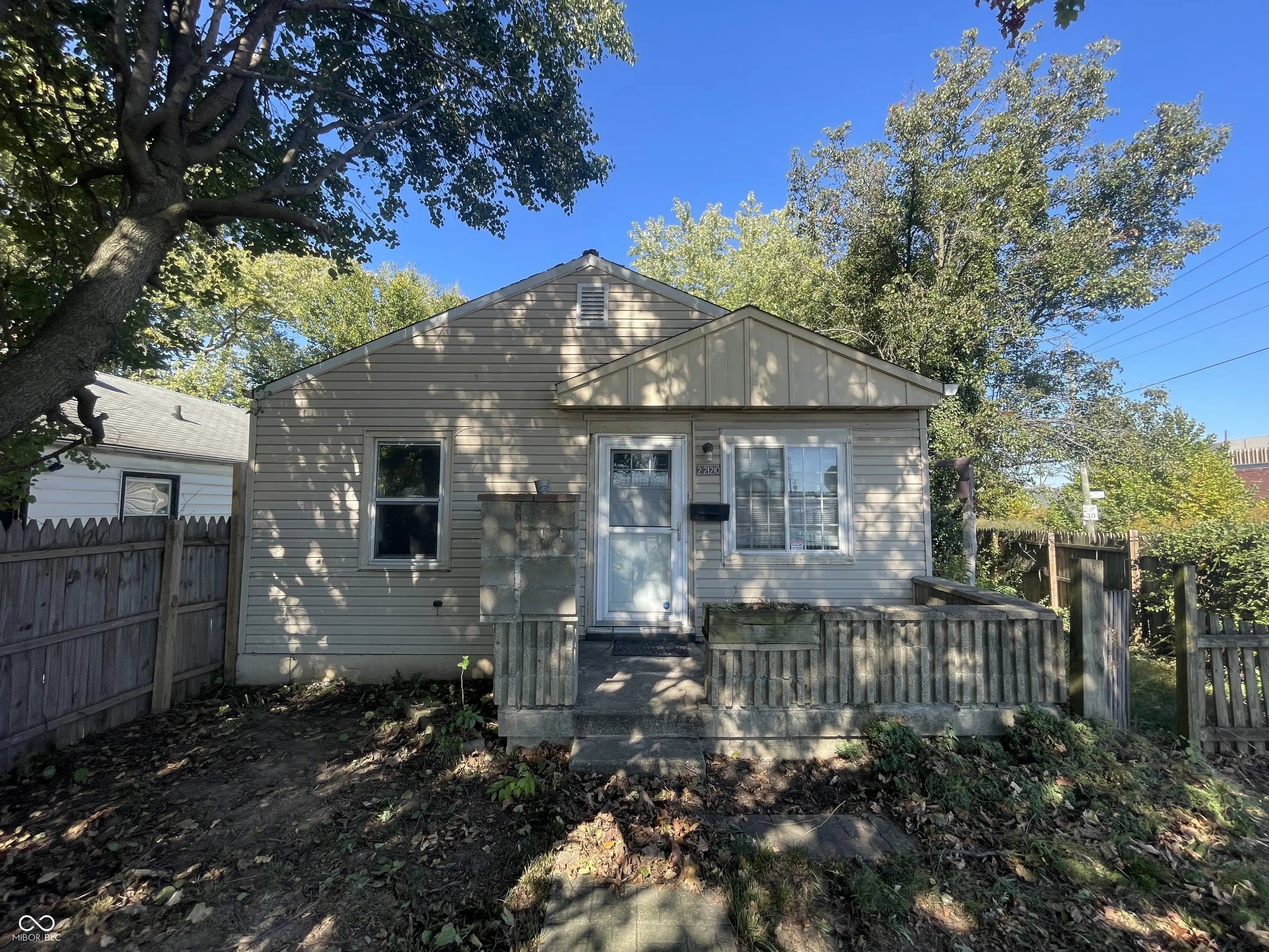 2220 E 46th Street, Indianapolis