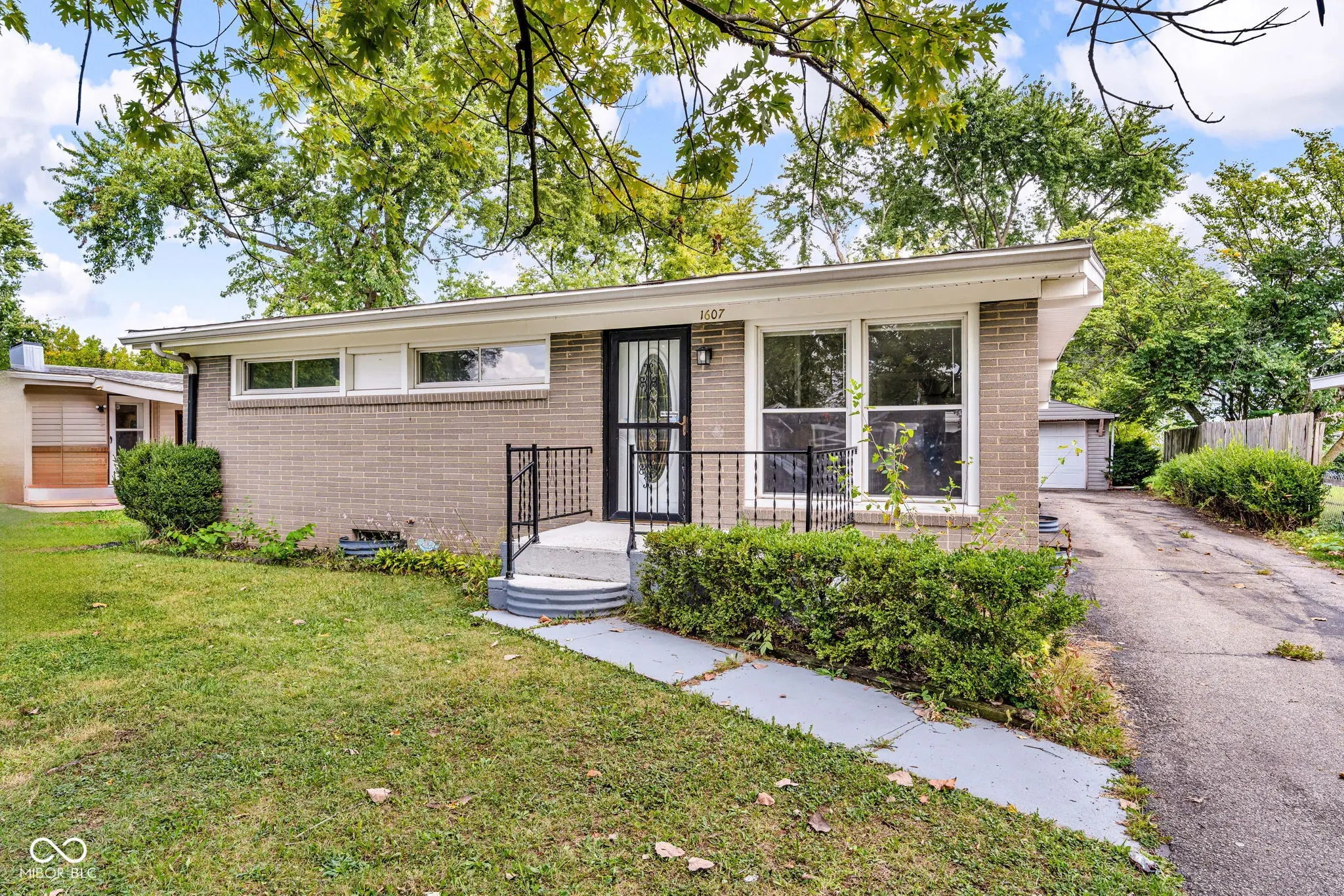 1607 Elmhurst Drive, Indianapolis