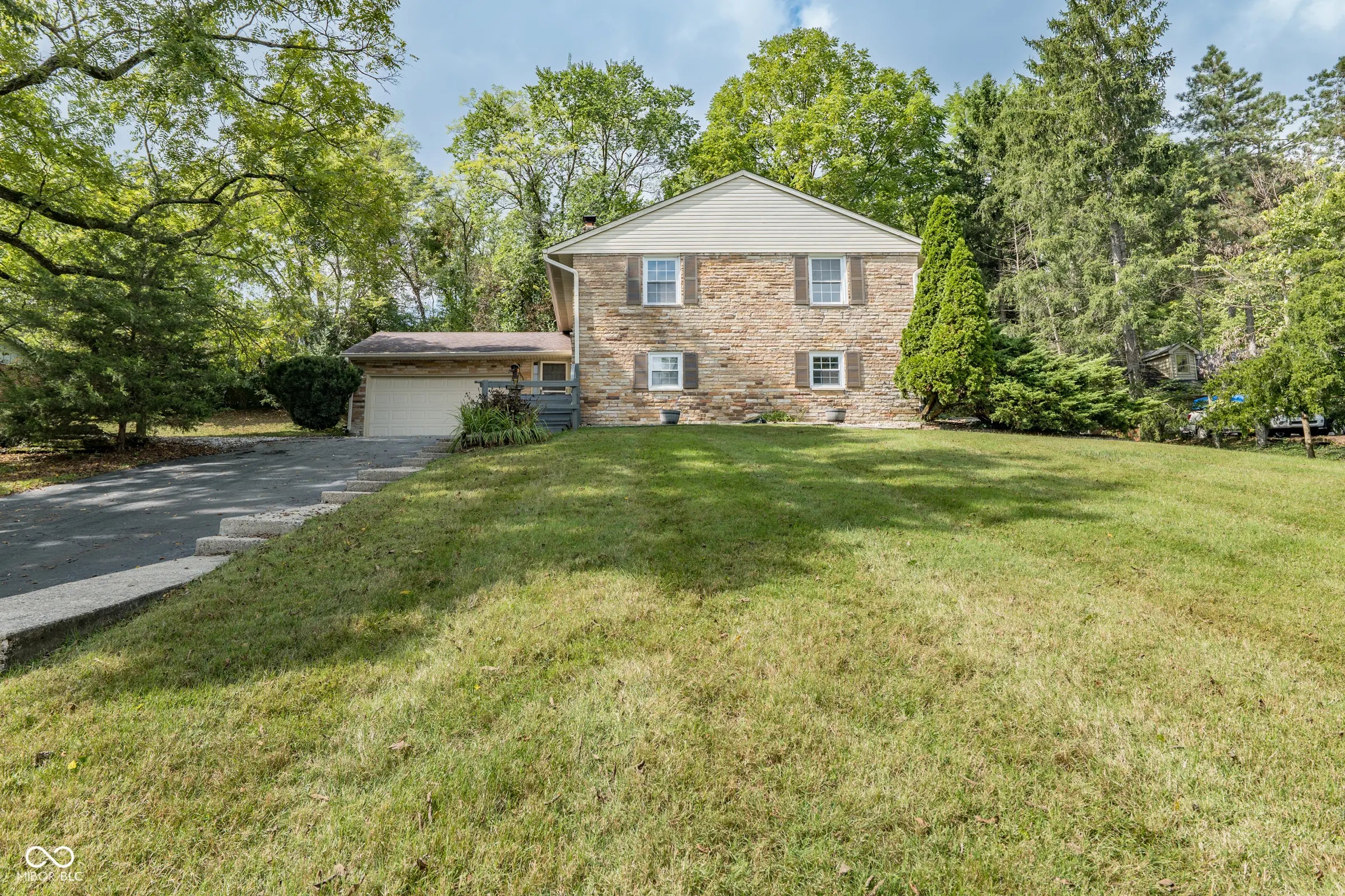 6824 Sargent Road, Indianapolis