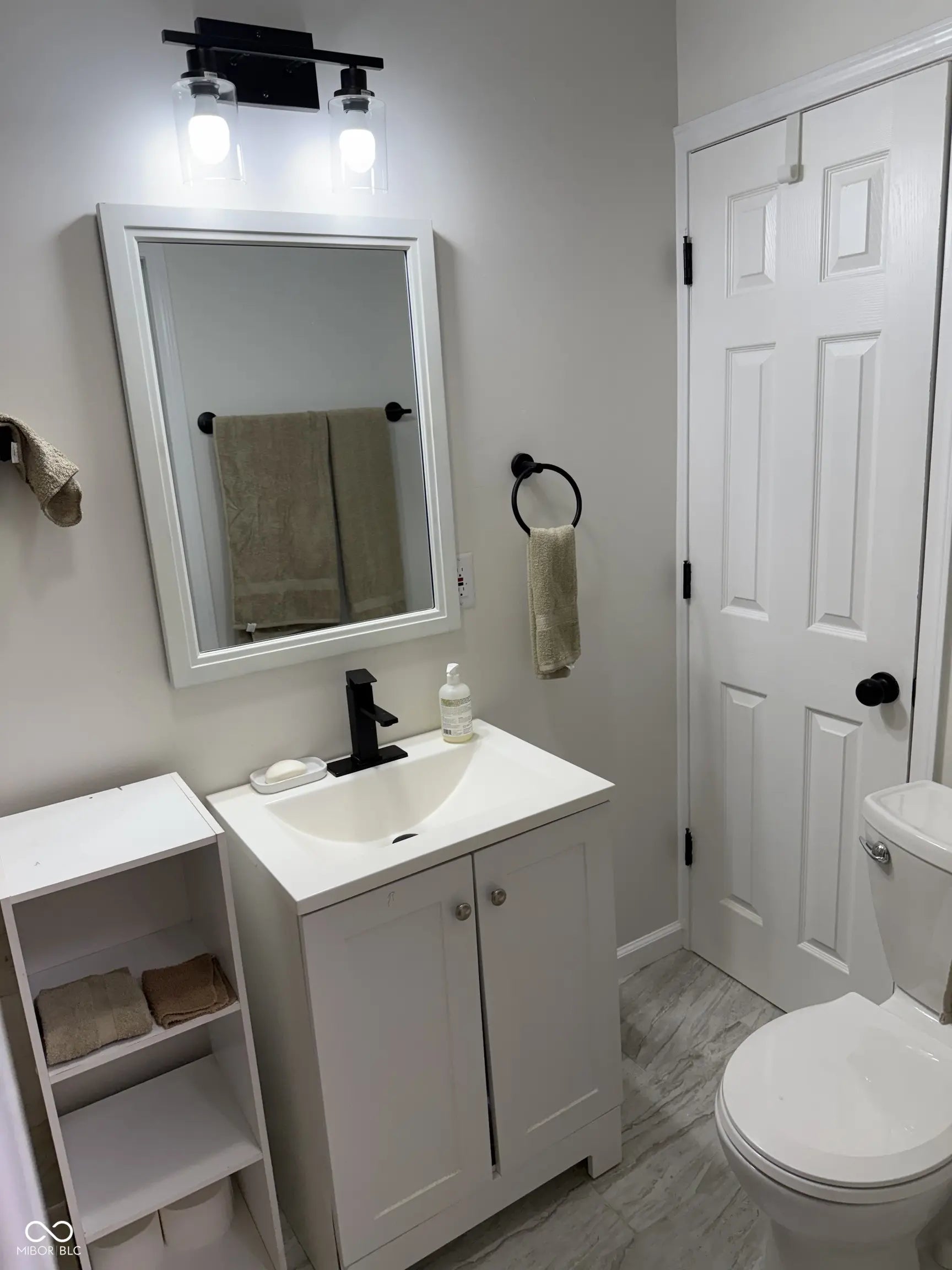 4611 Ashwood Drive MLS 22065353 Avery Woods Estates photo 12