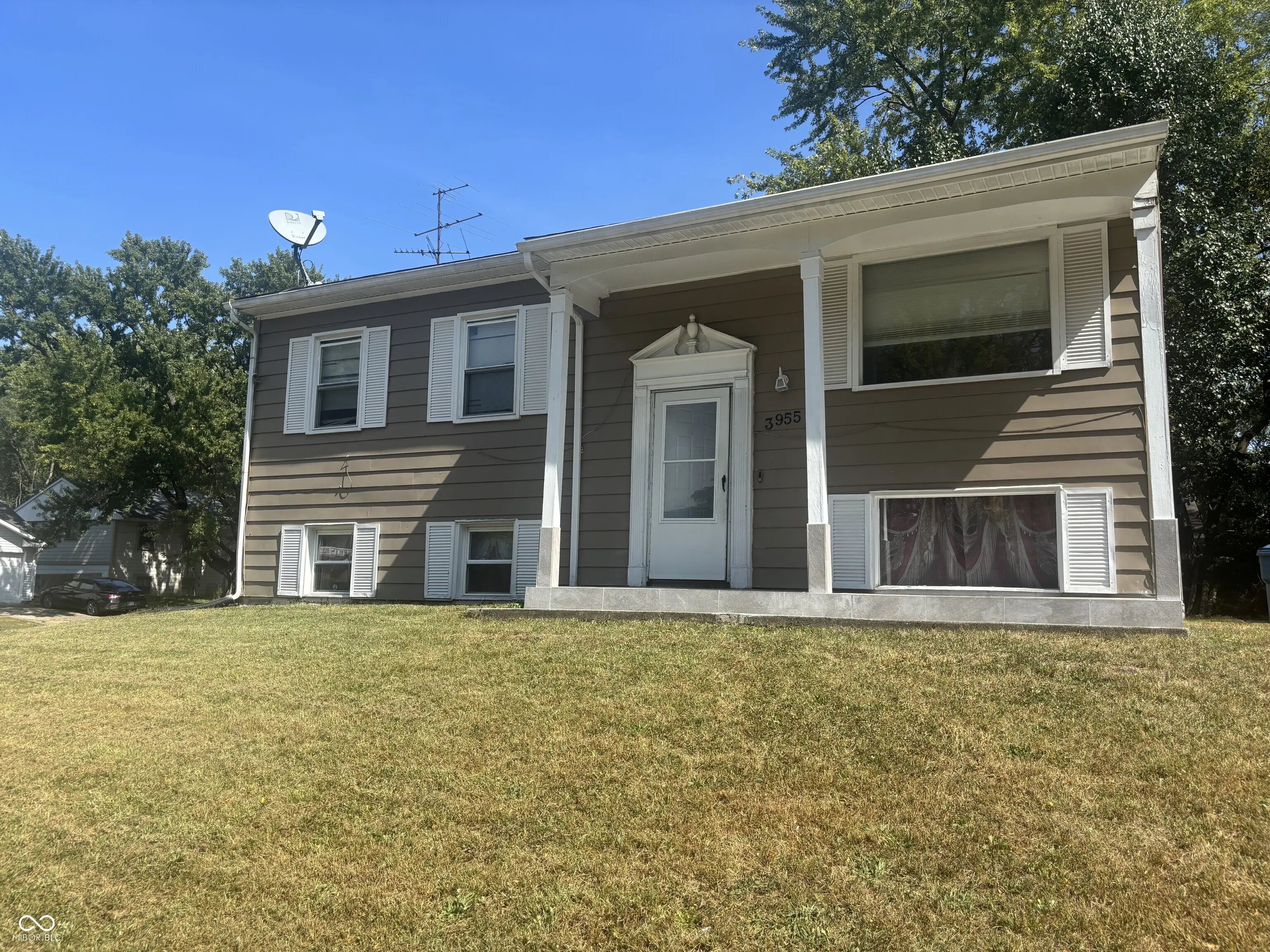 Photo of 3955 Delmont Drive Indianapolis, IN 46235