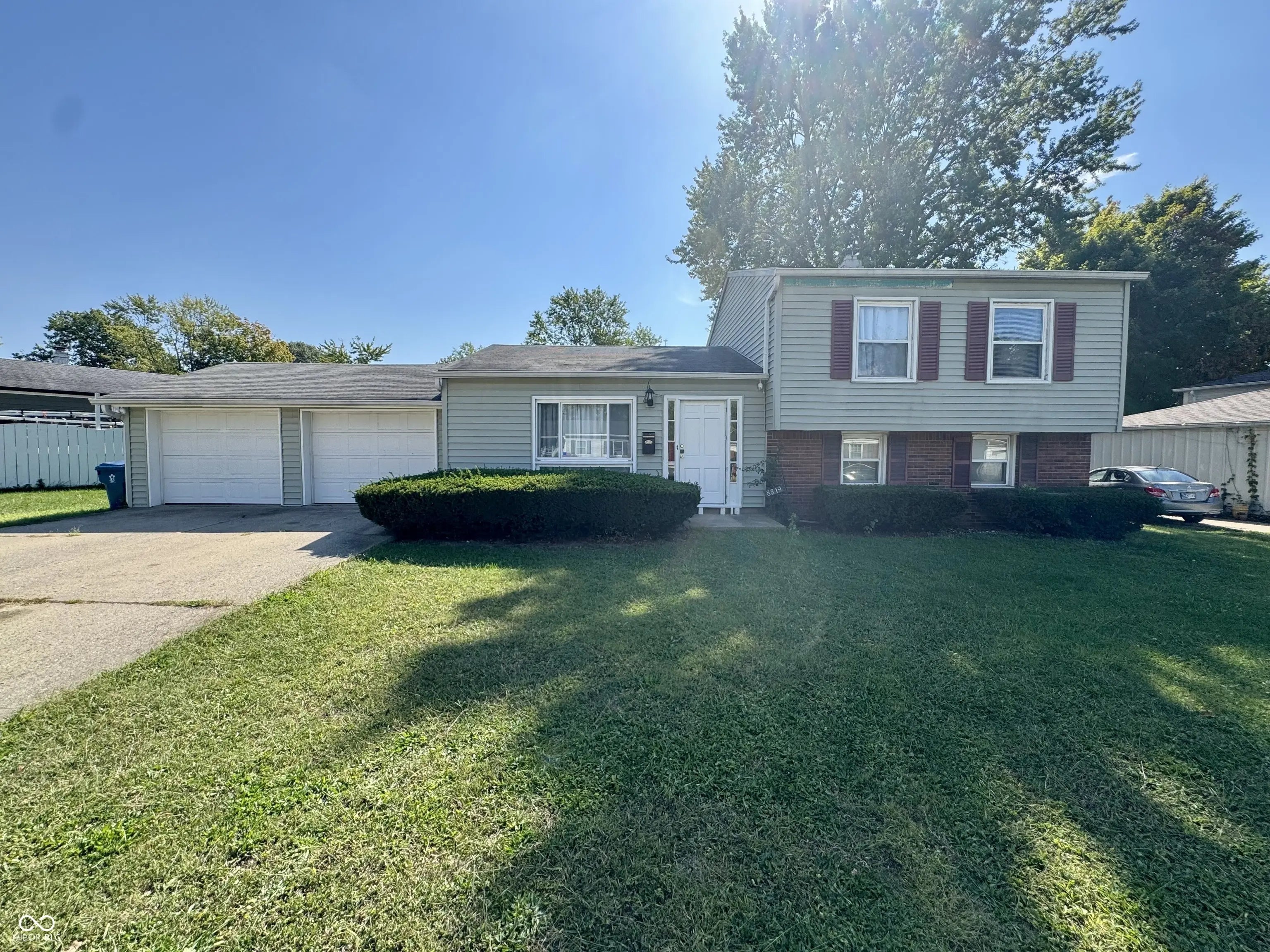 8319 Wysong Drive, Indianapolis