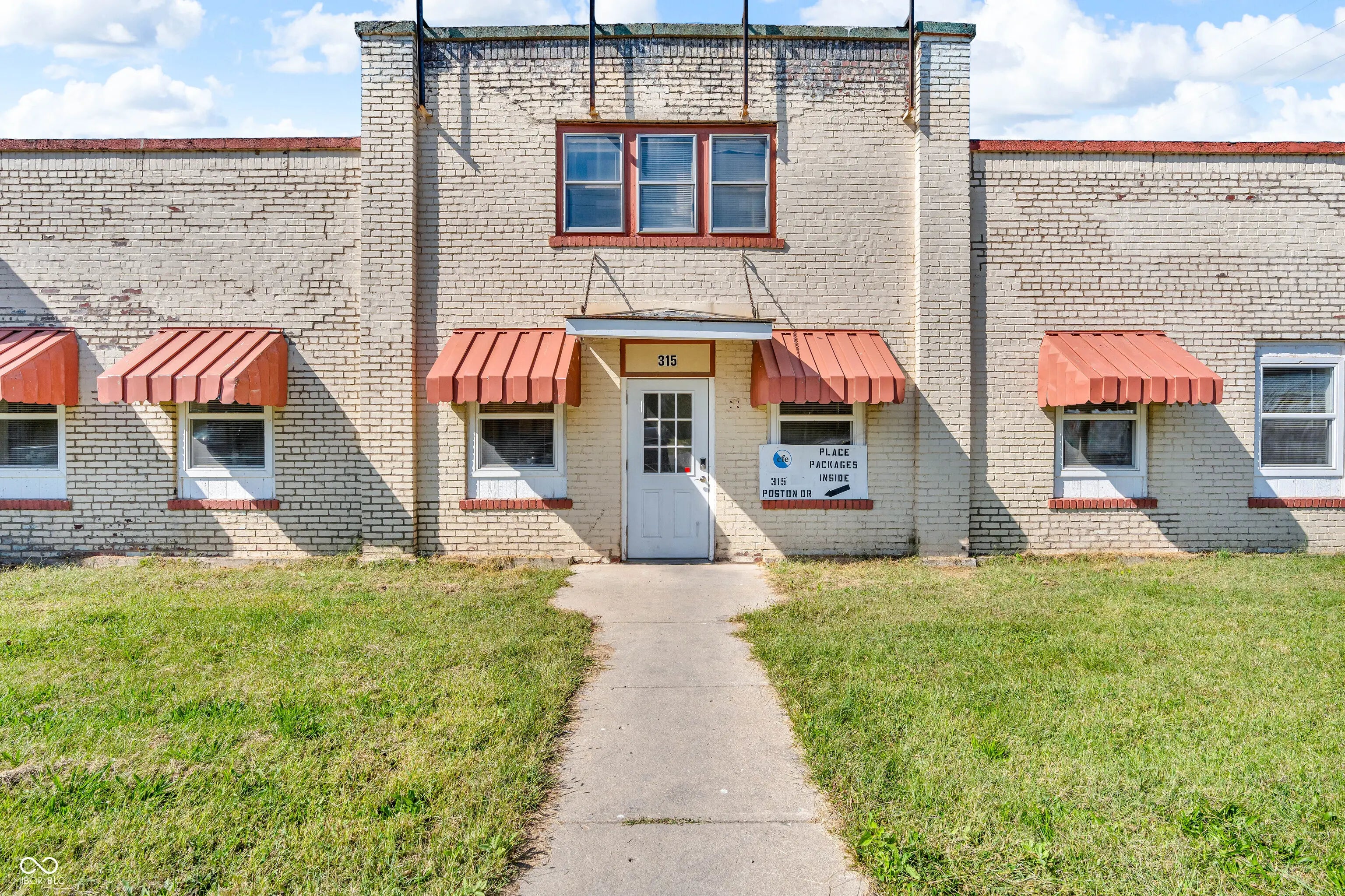 Photo of 315 Poston Drive Crawfordsville, IN 47933