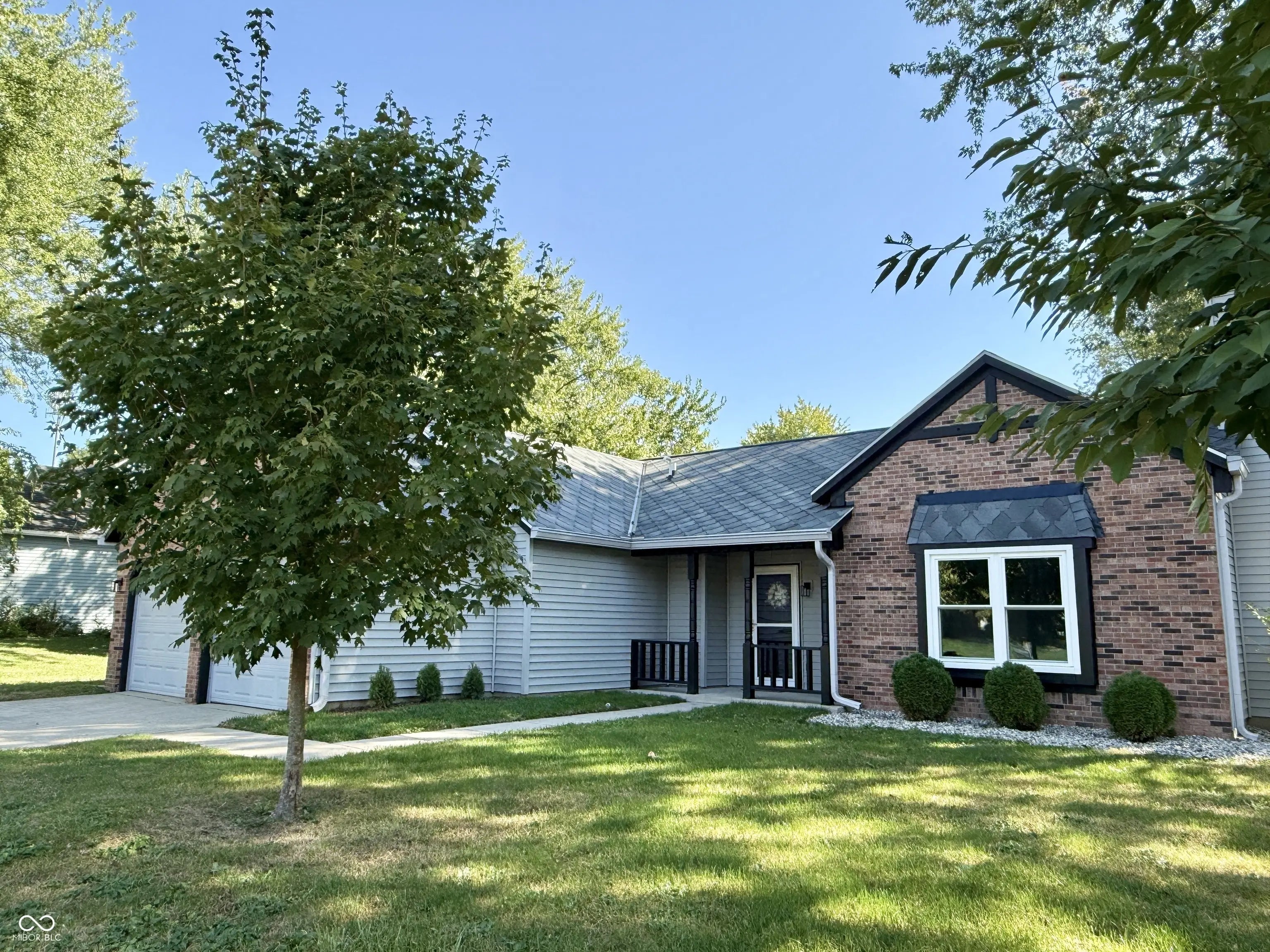 827 Sable Ridge Drive, Greenwood