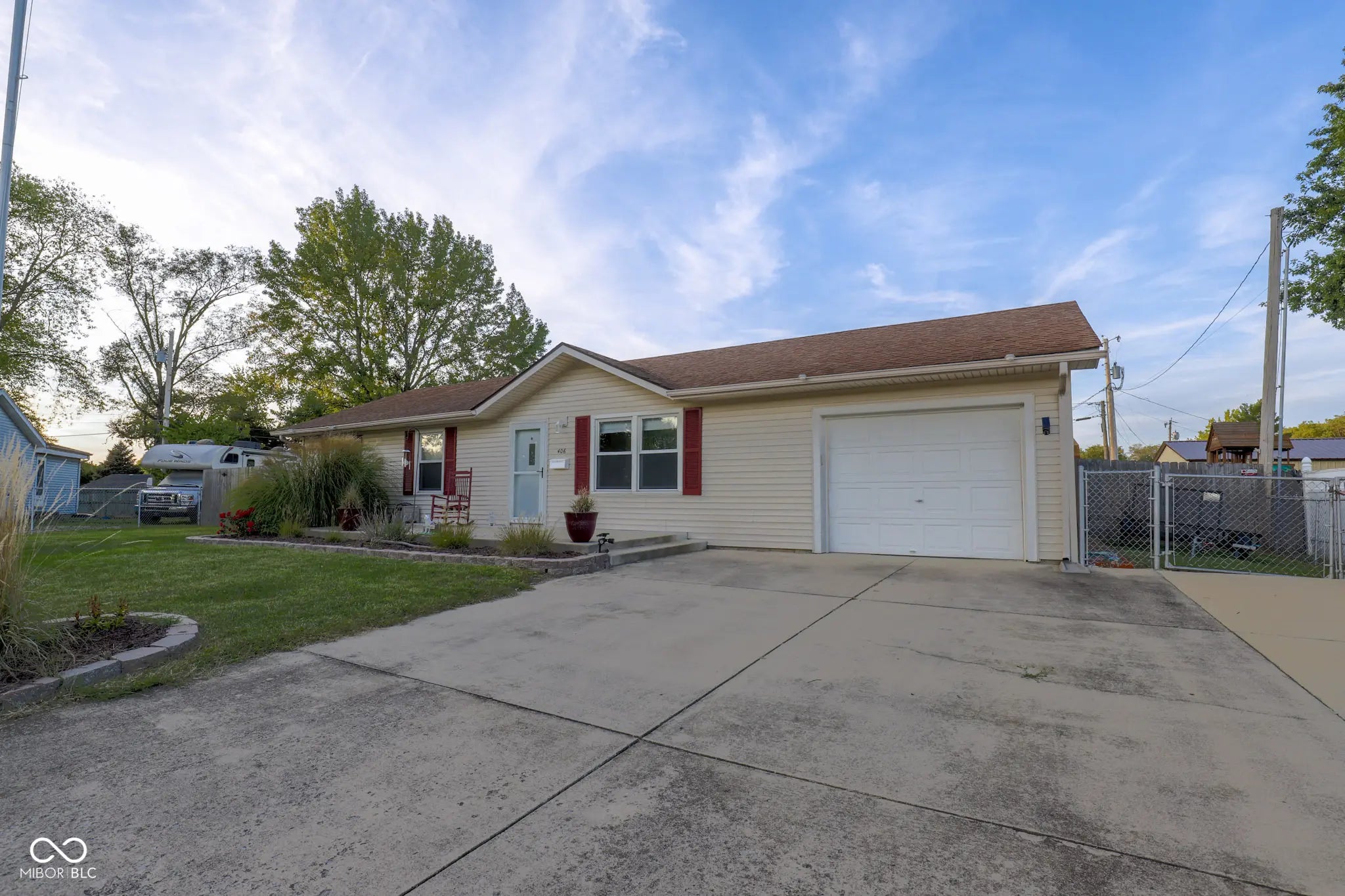 406 E Park Court, Edinburgh