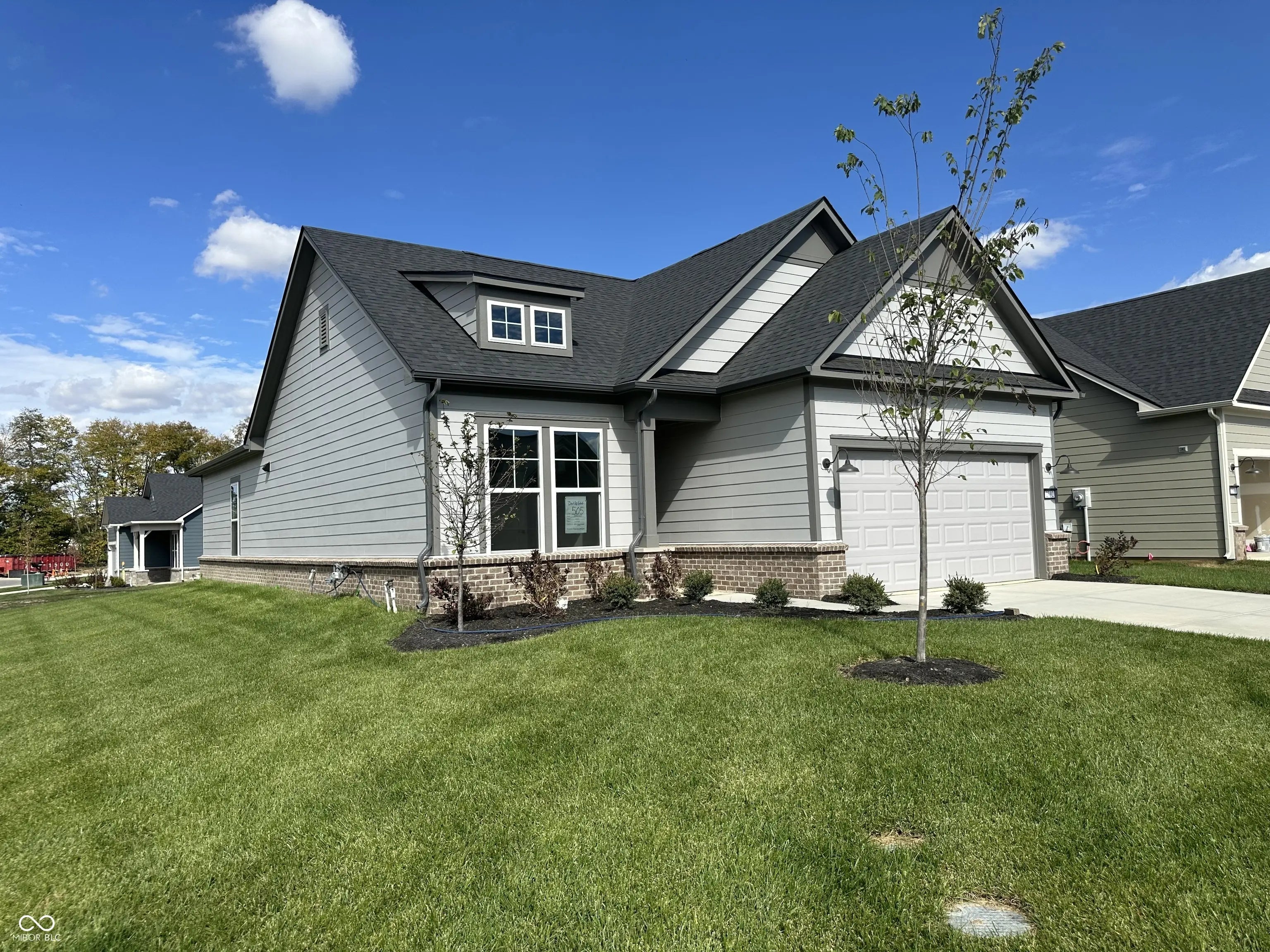 2592 Goldfinger Lane, Westfield