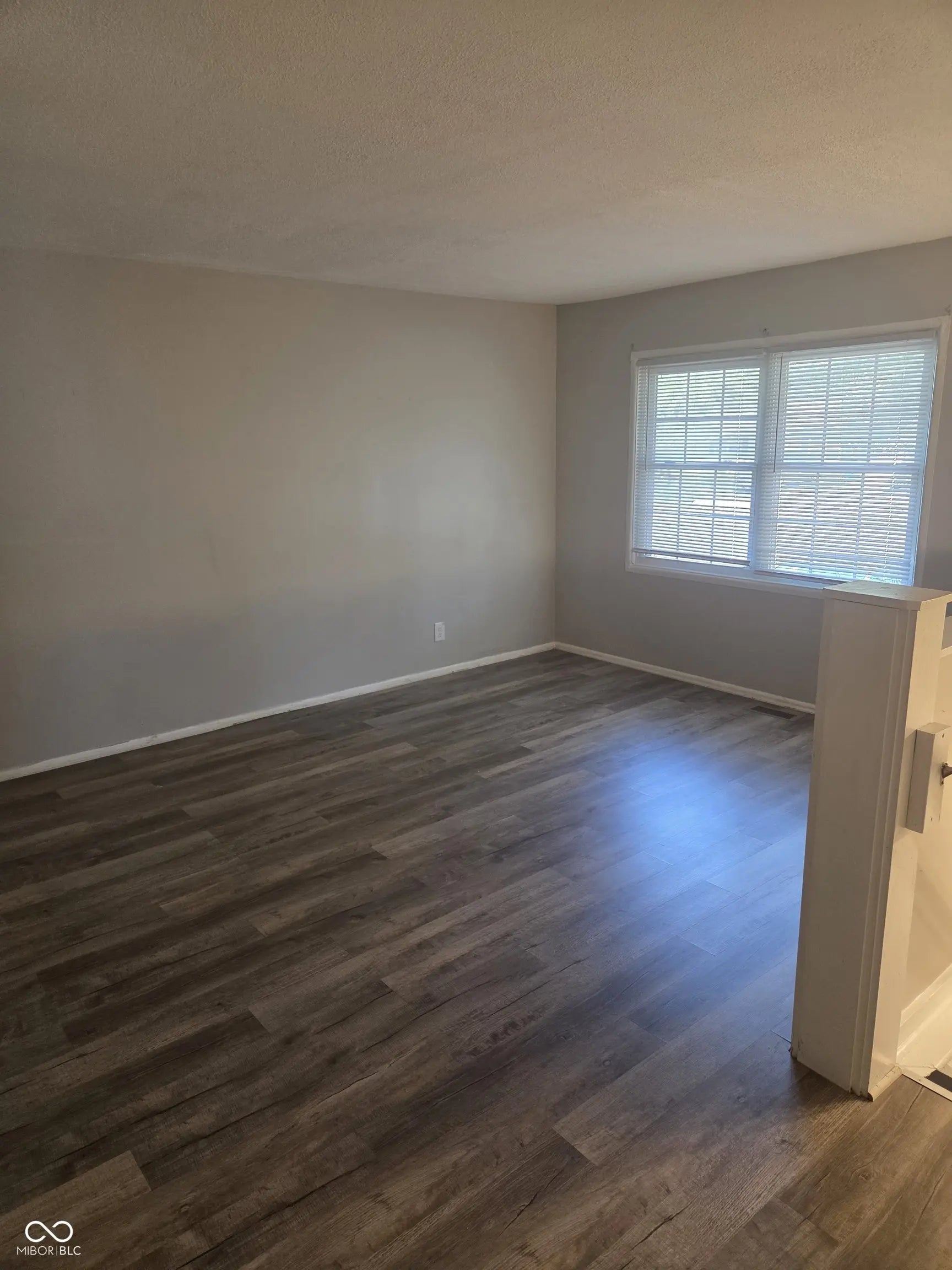 8517 E 42nd Street, Indianapolis