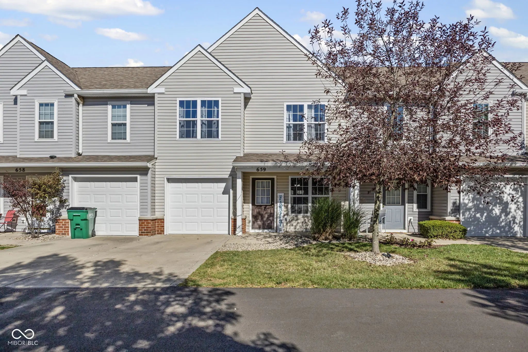 Photo of 659 Decatur Drive Westfield, IN 46074