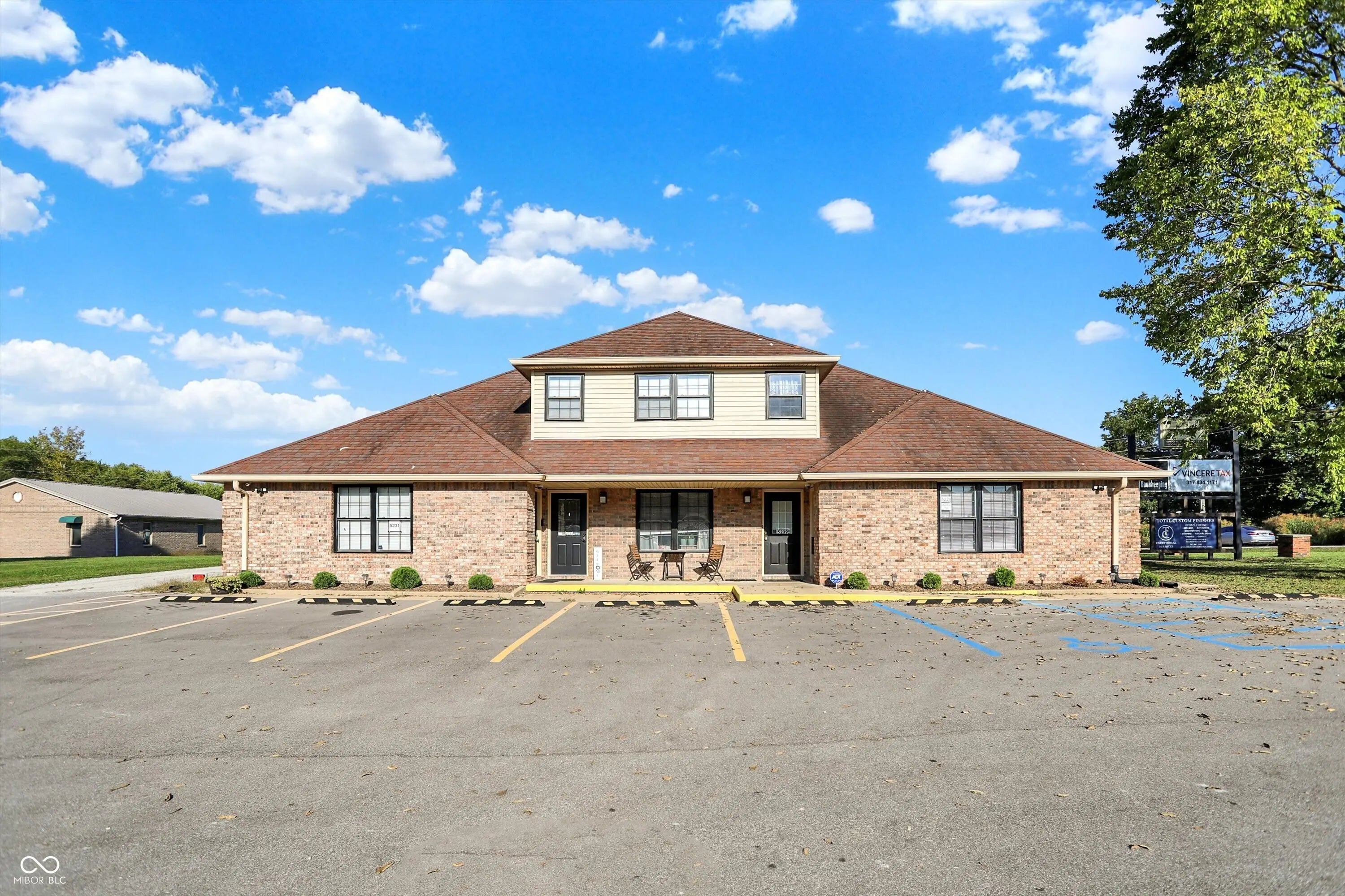 5229-5239 E S R 144, Mooresville